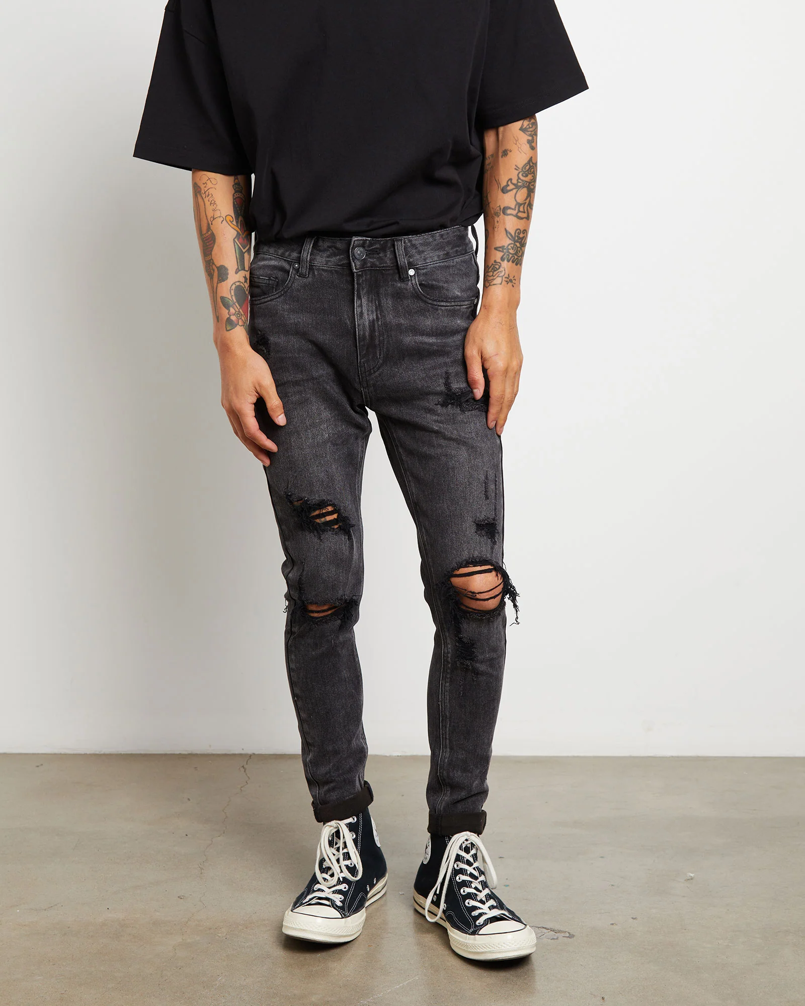 Rifter Skinny Jeans in Washed Out Black - Image 4