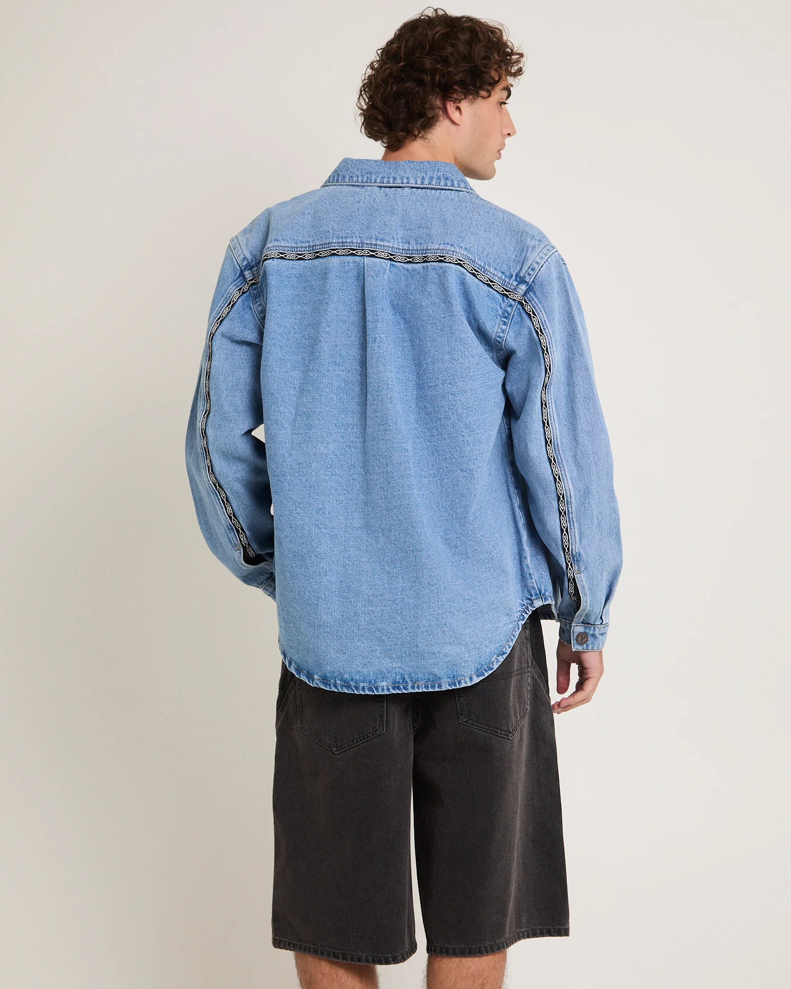 Rip Curl A5 Denim Shacket Larry Tape - Image 2