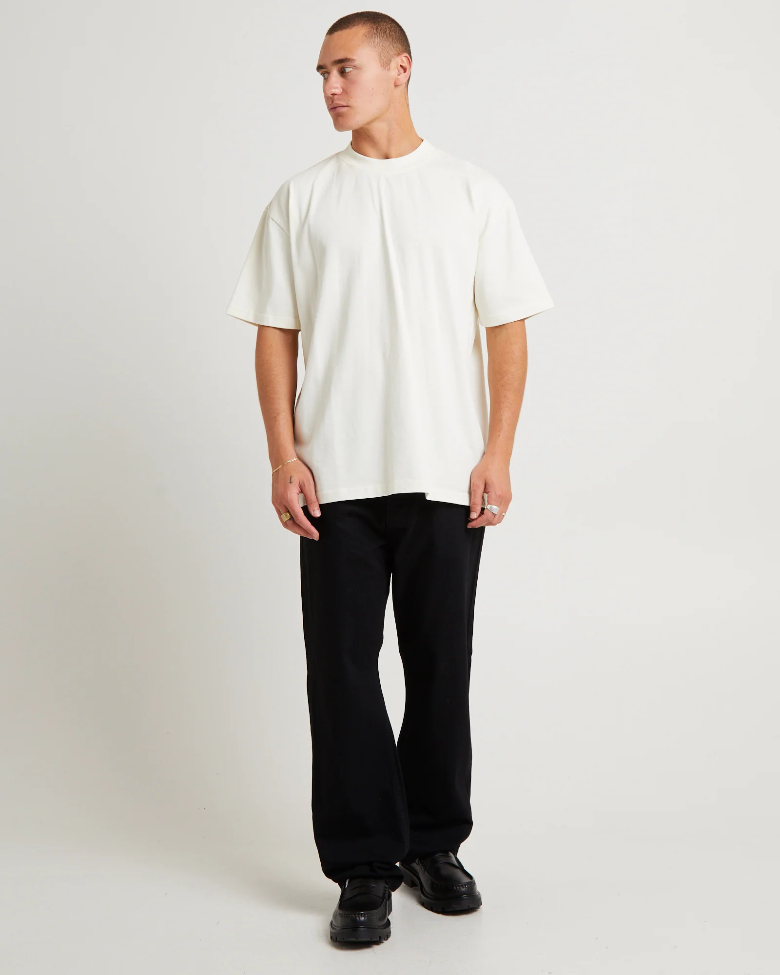 River Relaxed Denim Jeans - Image 4