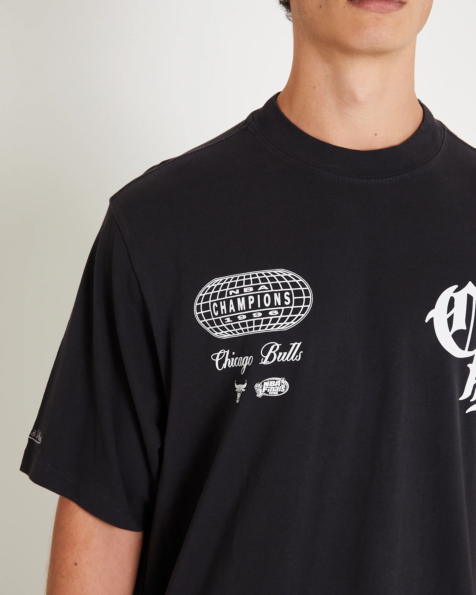 Chicago Bulls Roll The Dice T-Shirt - Image 5