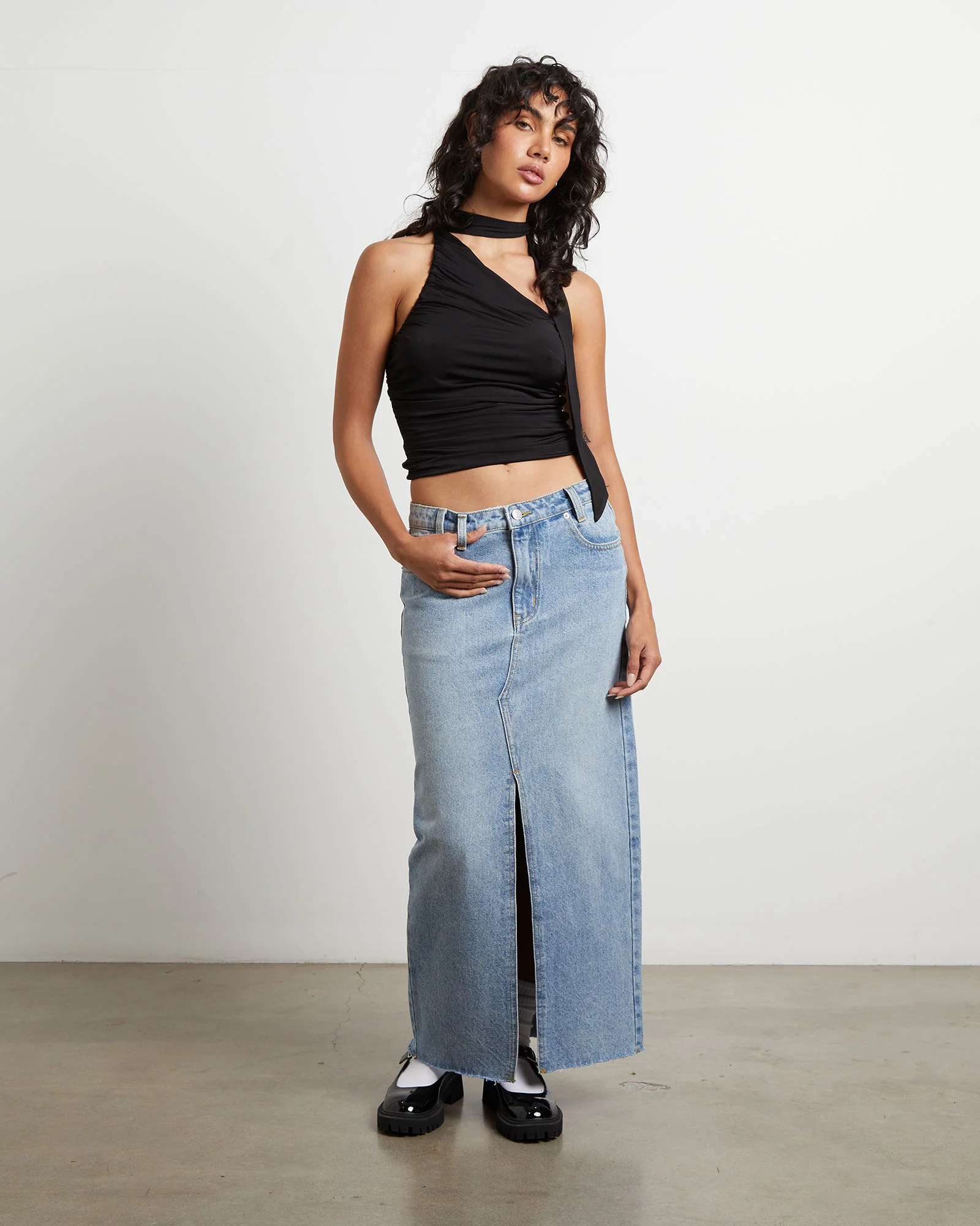 Rowan Slinky Chocker Top in Black - Image 3