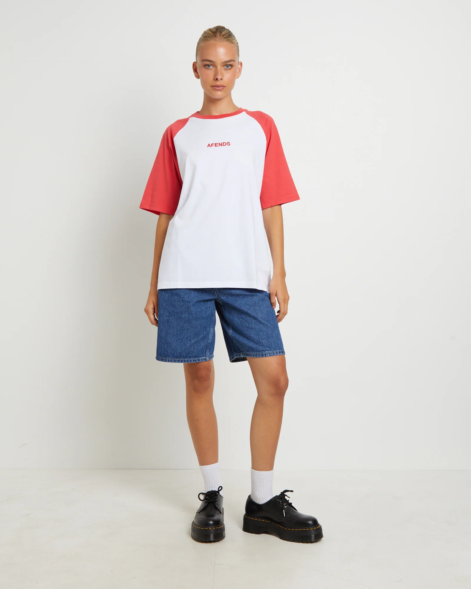 Ryan Recycled Oversized Raglan T-Shirt in Hibiscus - Image 3