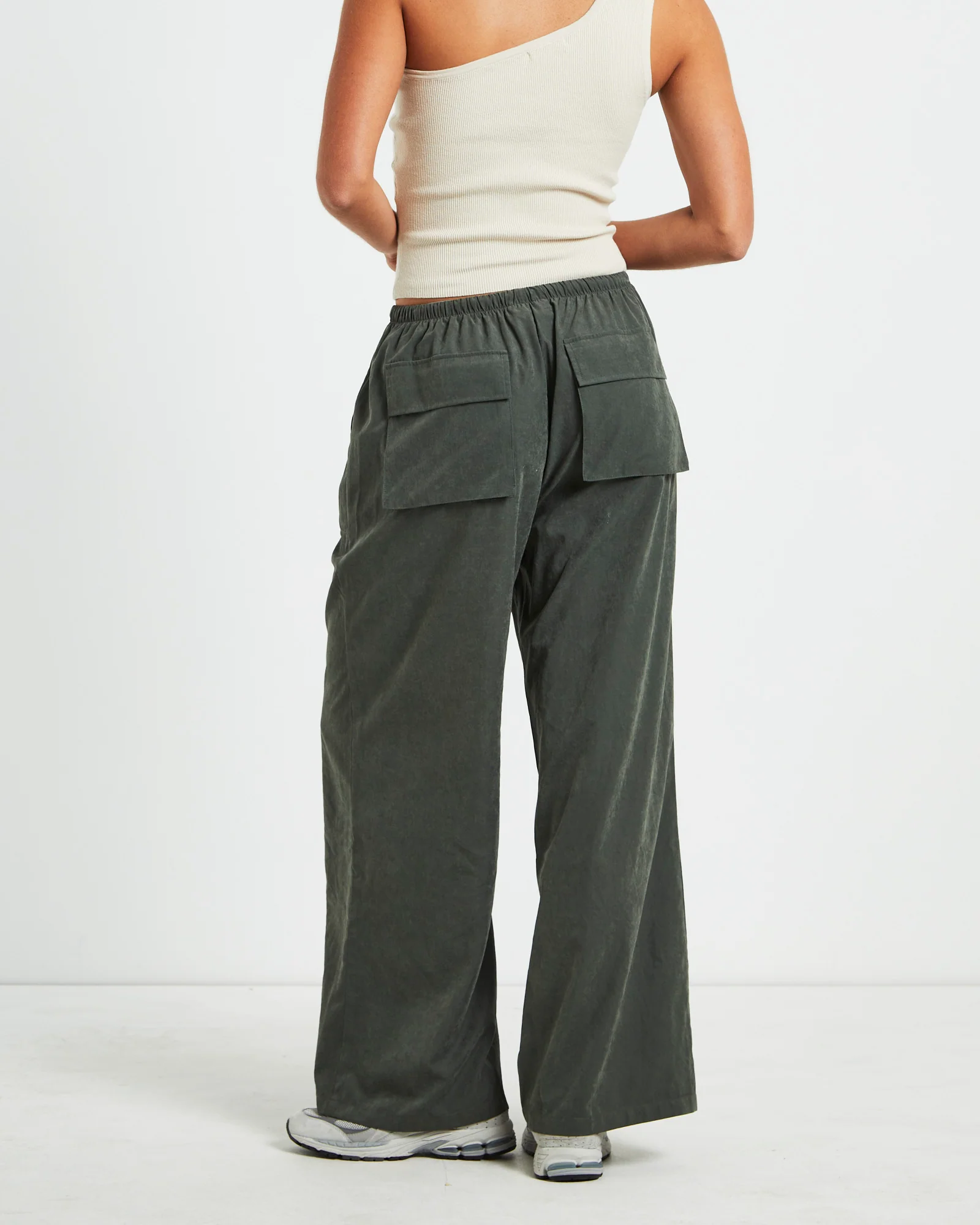 Sahara Soft Drape Coastal Pant Deep Green - Image 4
