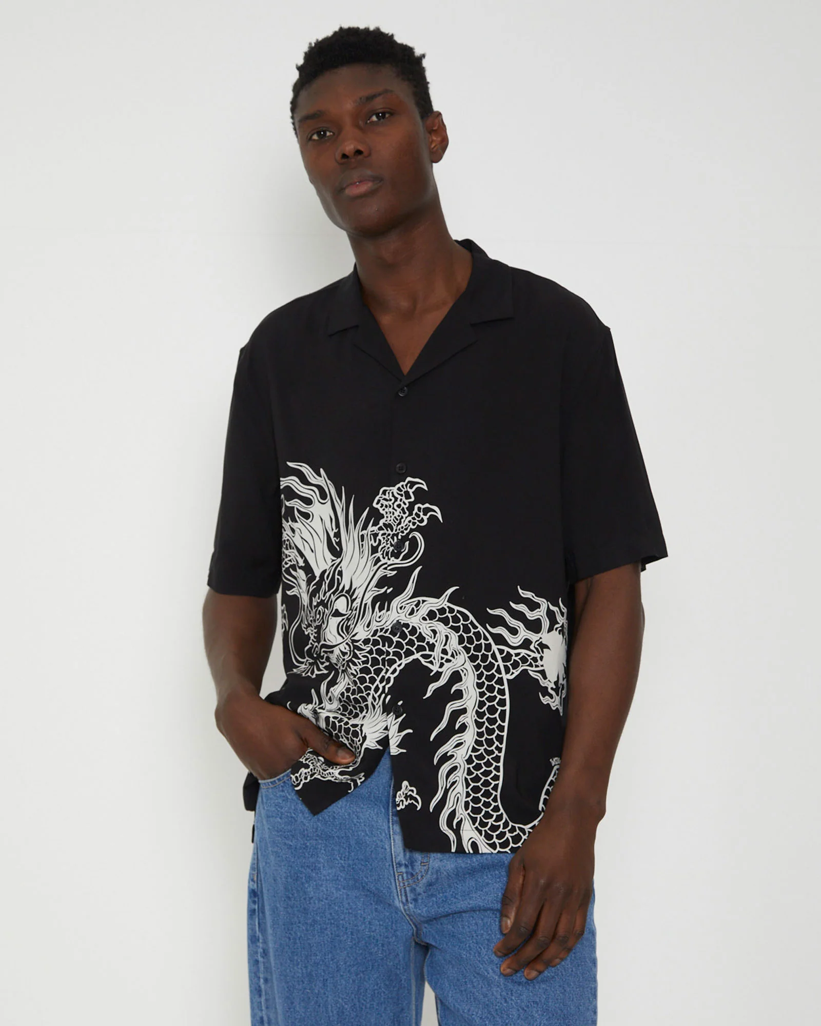 Saigon Short Sleeve Resort Shirt in Black - Image 5