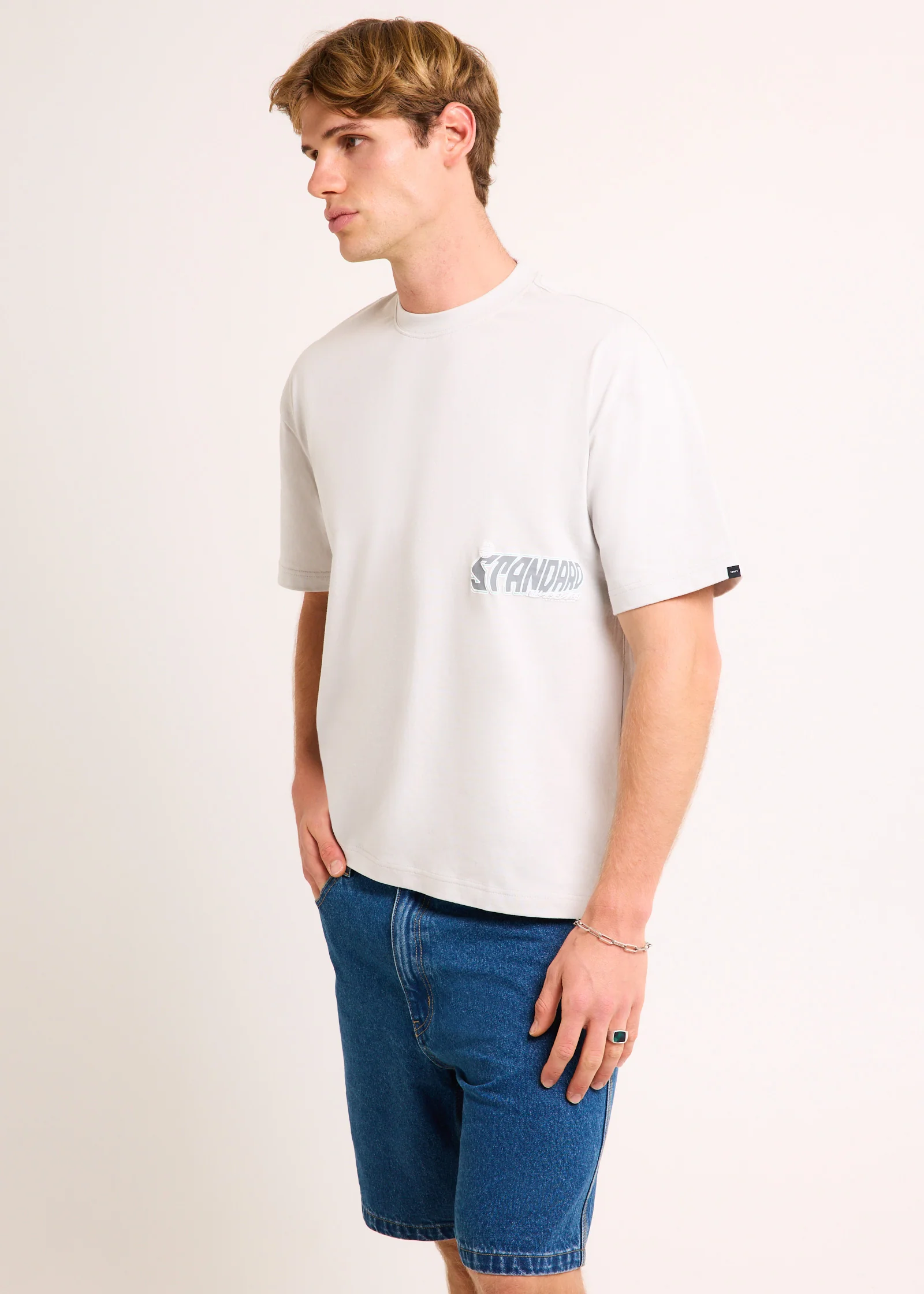 Salute T-Shirt - Image 5