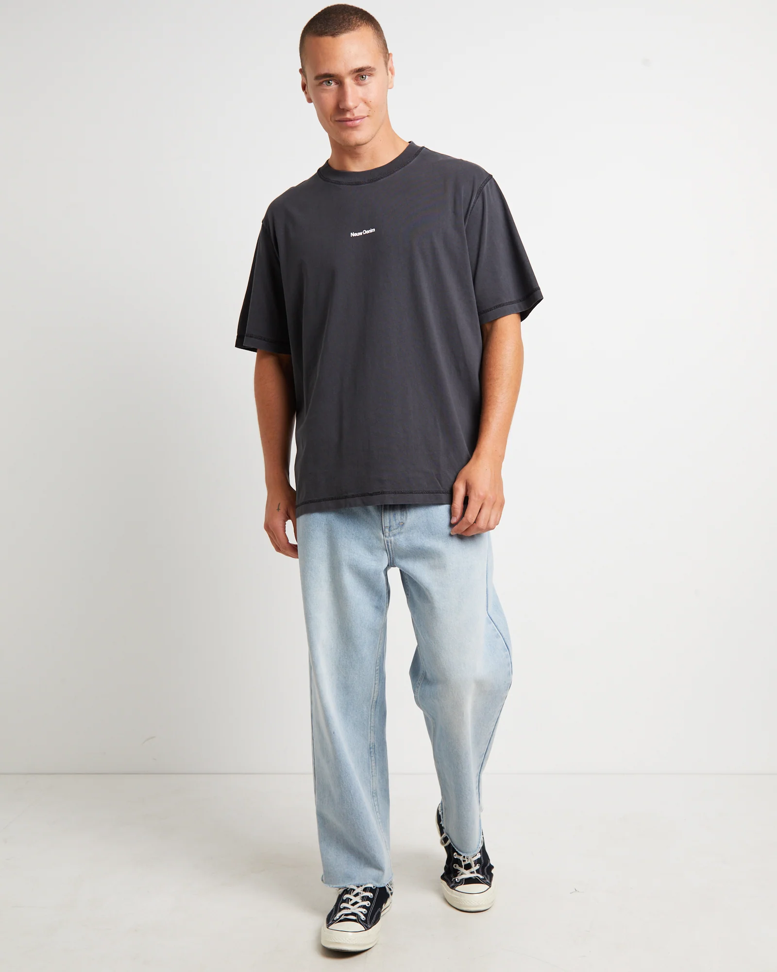 Samo Neuw Short Sleeve T-Shirt in Black - Image 3