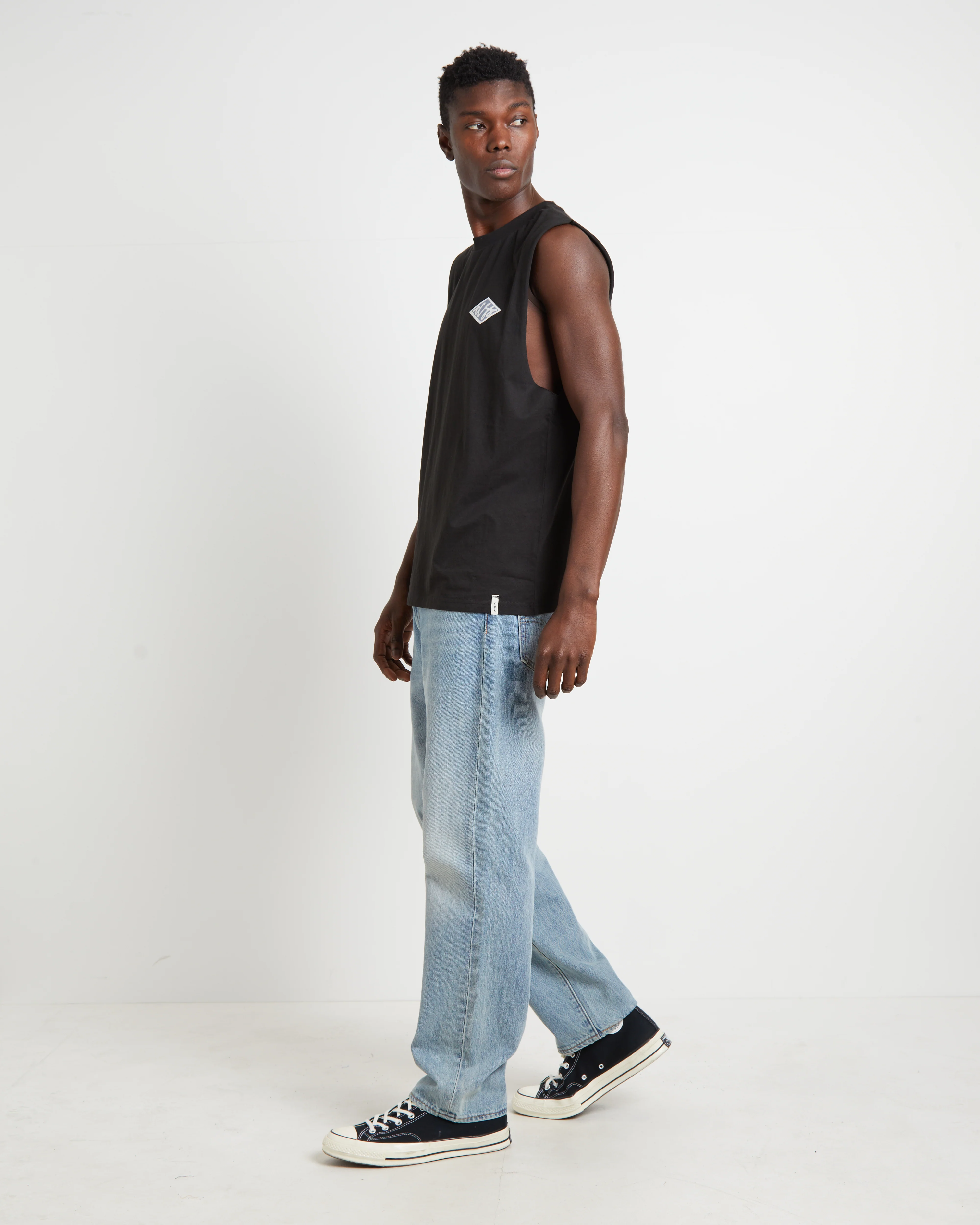 Scribble Muscle Tee in Black - Image 4