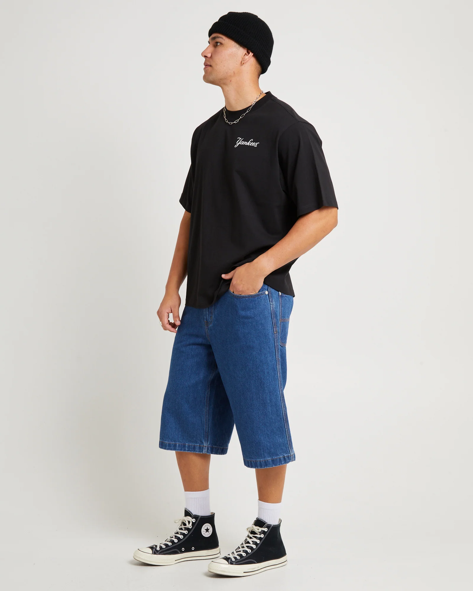 Script Heavyweight T-Shirt - Image 4
