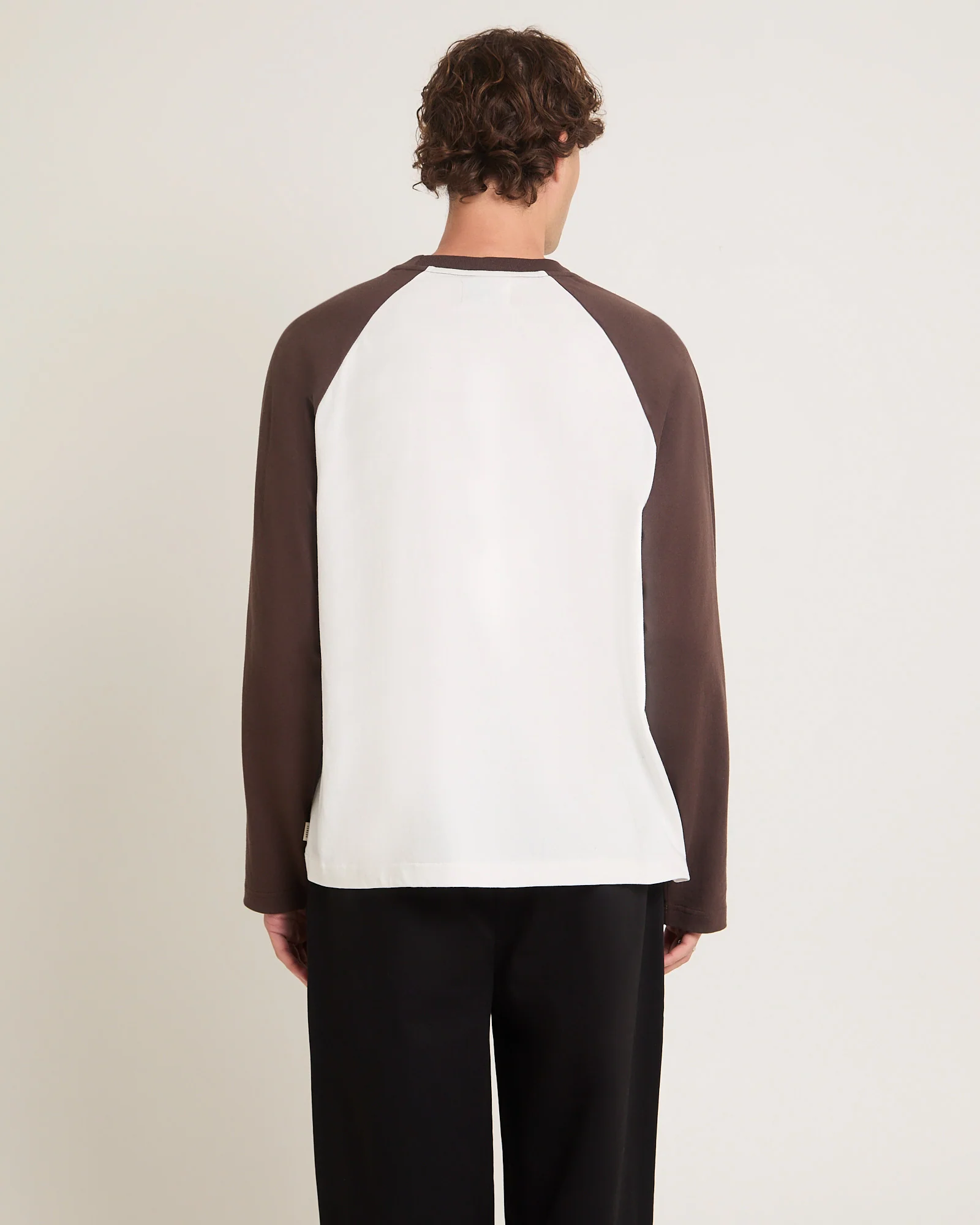 Script Long Sleeve Raglan T-Shirt - Image 2