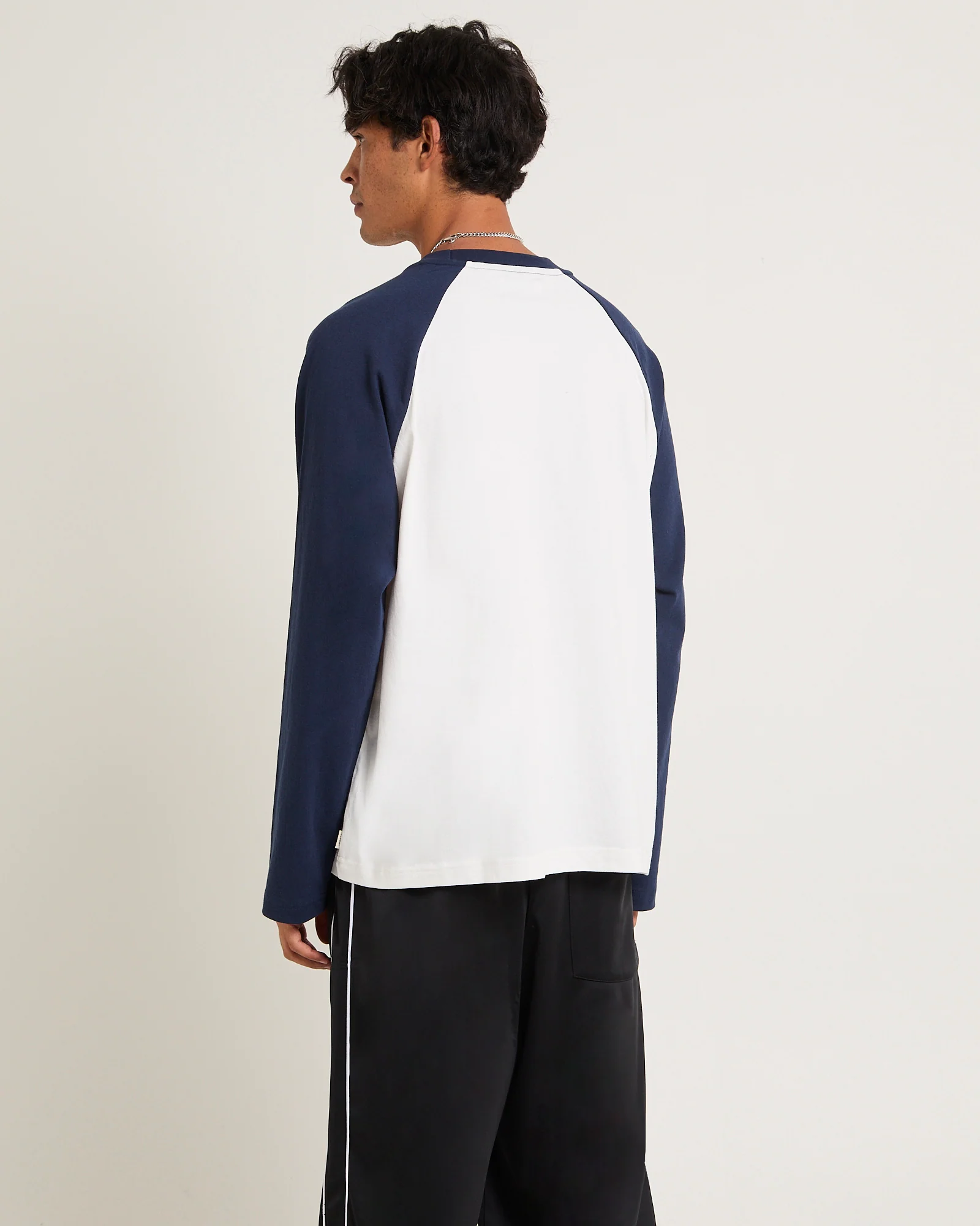 Script Long Sleeve Raglan T-Shirt - Image 2