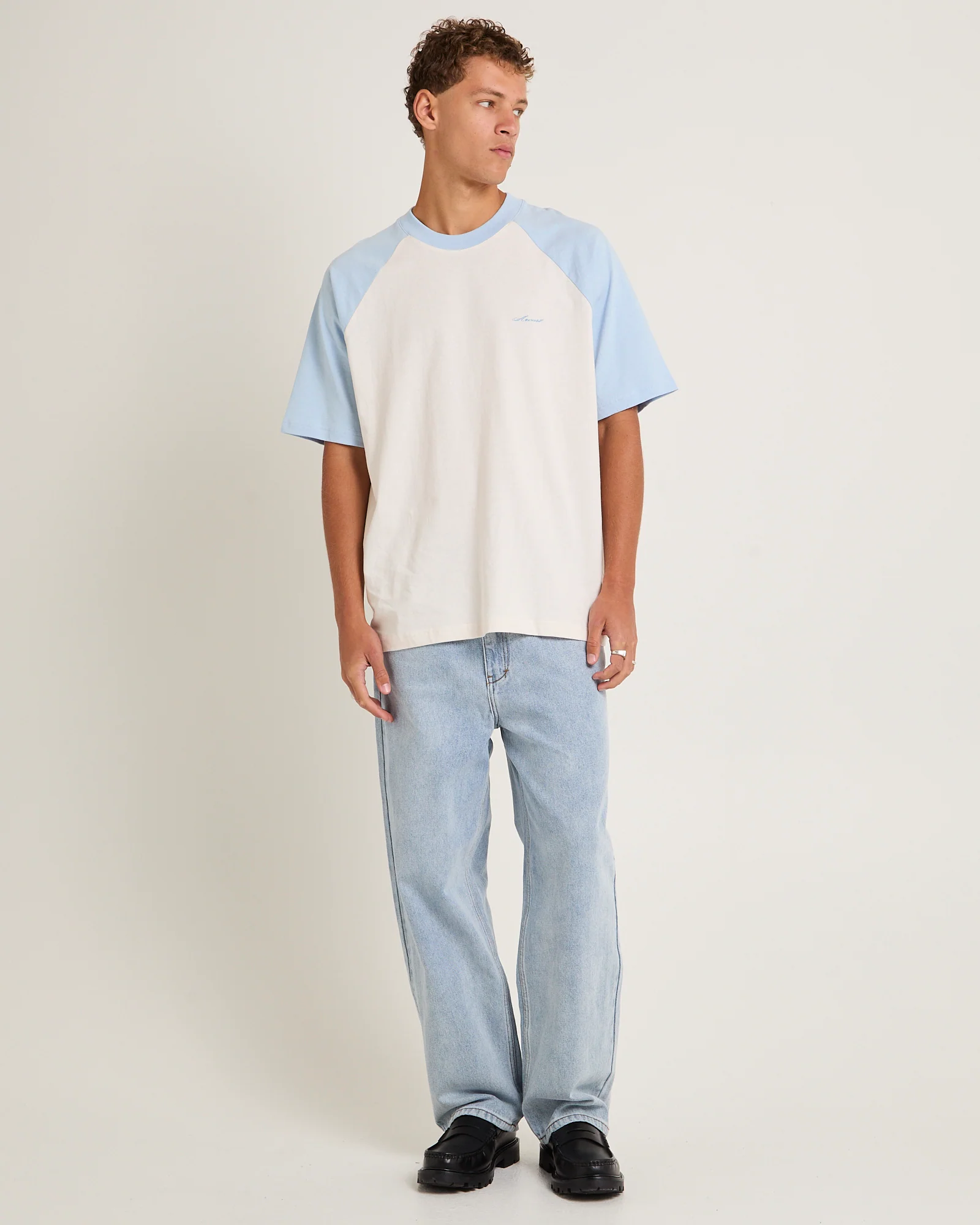 Script Raglan T-Shirt - Image 3