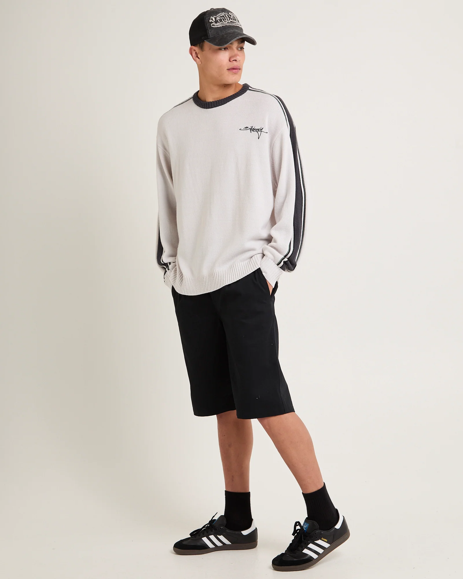 Script Sweater - Image 4