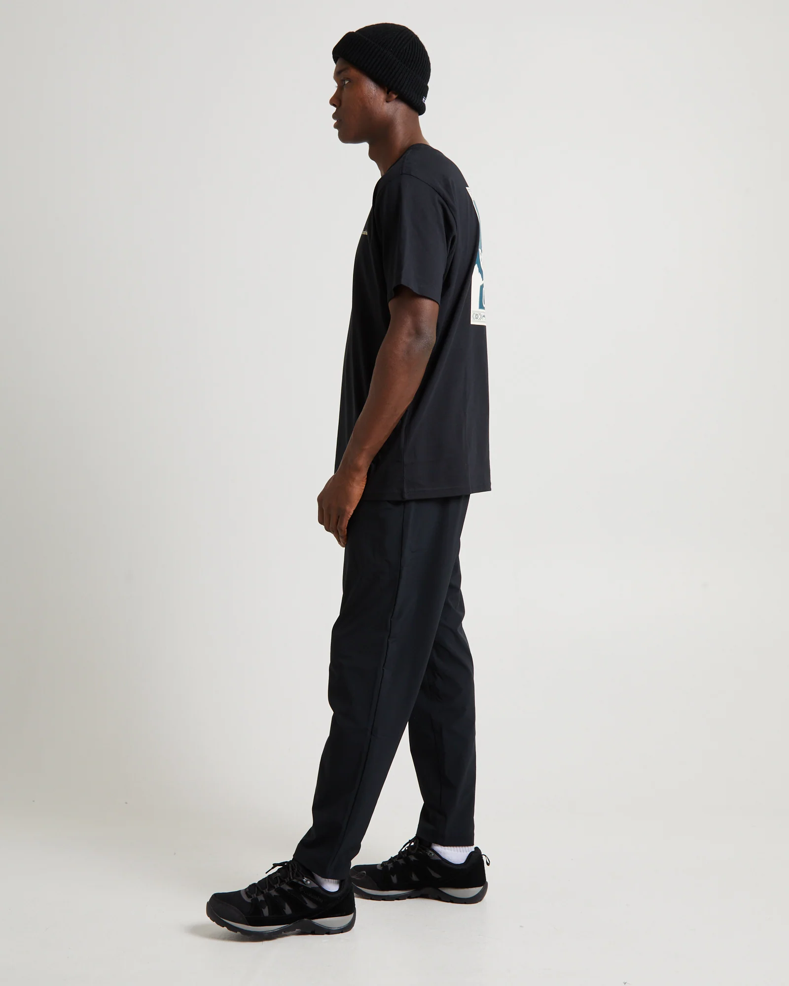 Seasonal Logo T-Shirt Black - Image 4