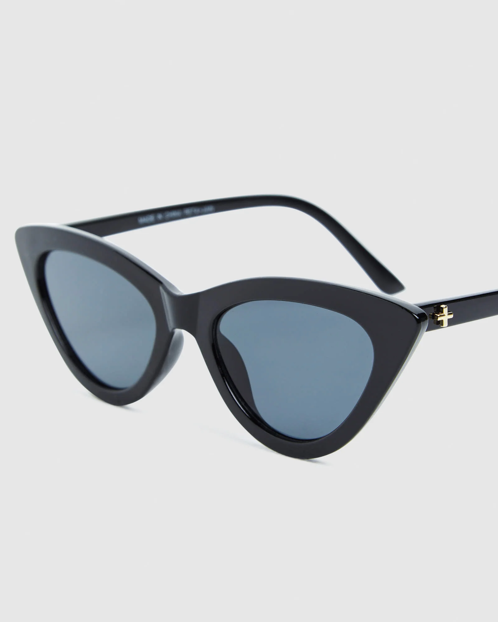 Selina Sunglasses Black - Image 5