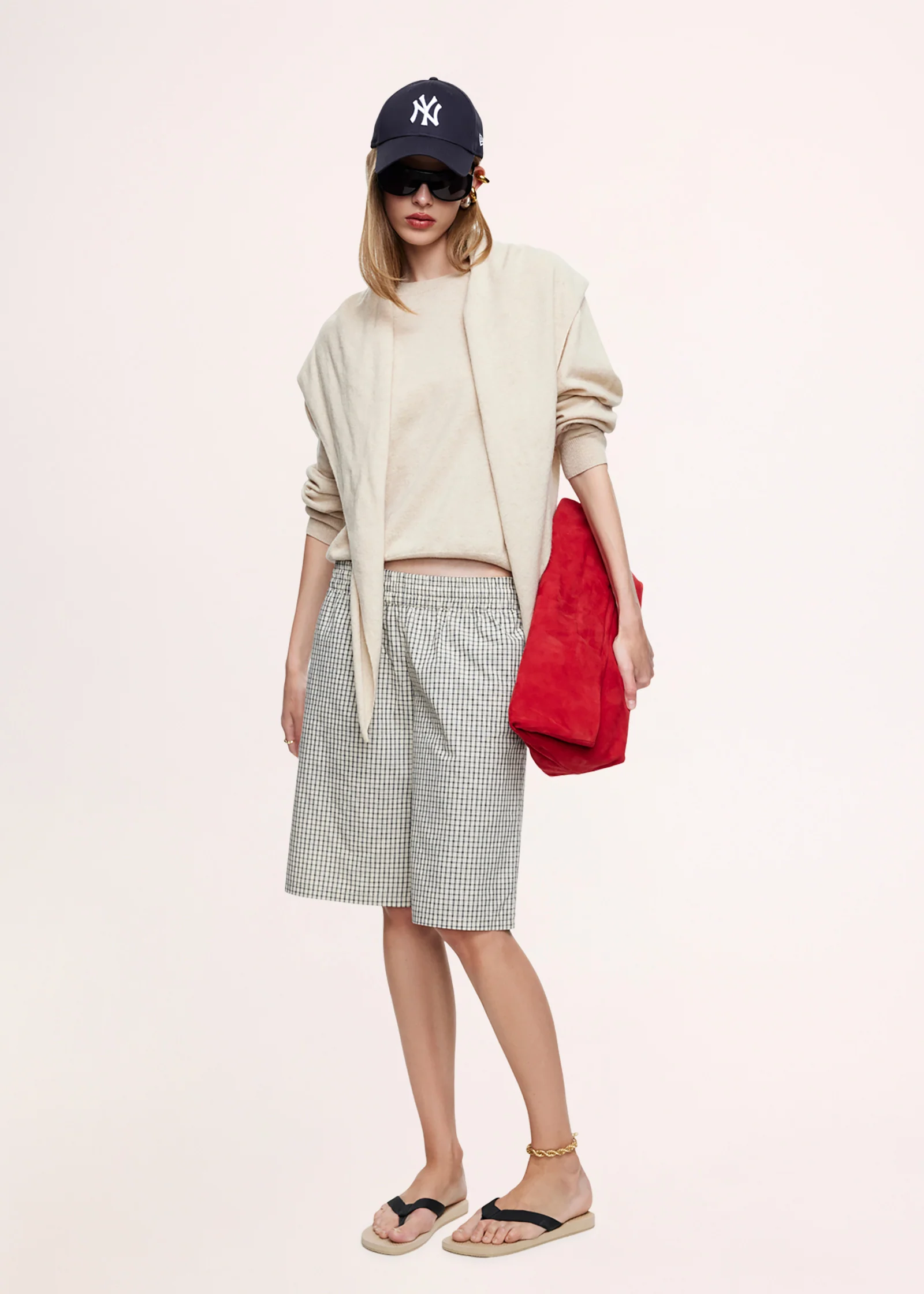 Sevigney Long Shorts - Image 4