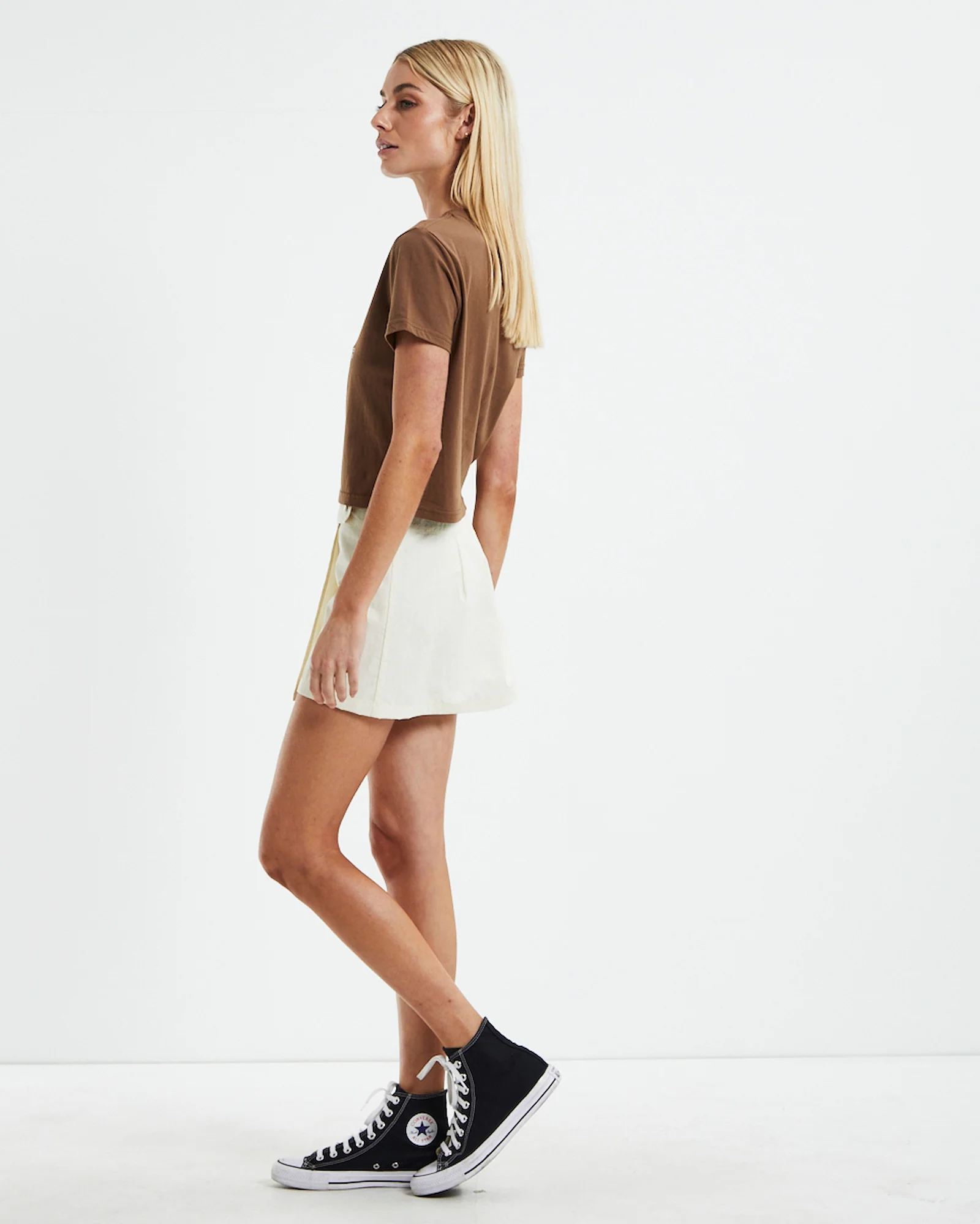 Shadow Stock Slim T-Shirt Chocolate Brown - Image 4