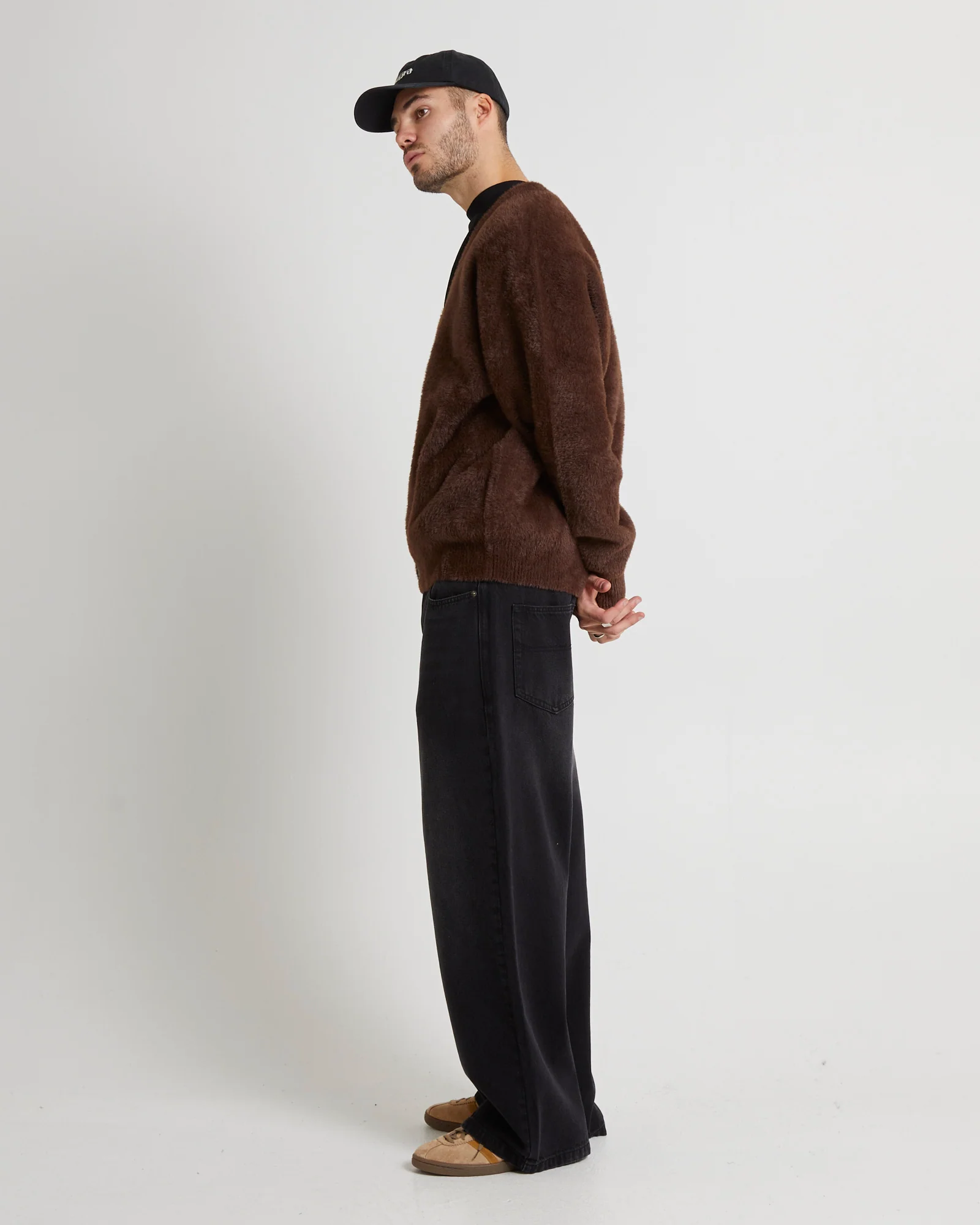 SHAG CARDIGAN BROWN - Image 4