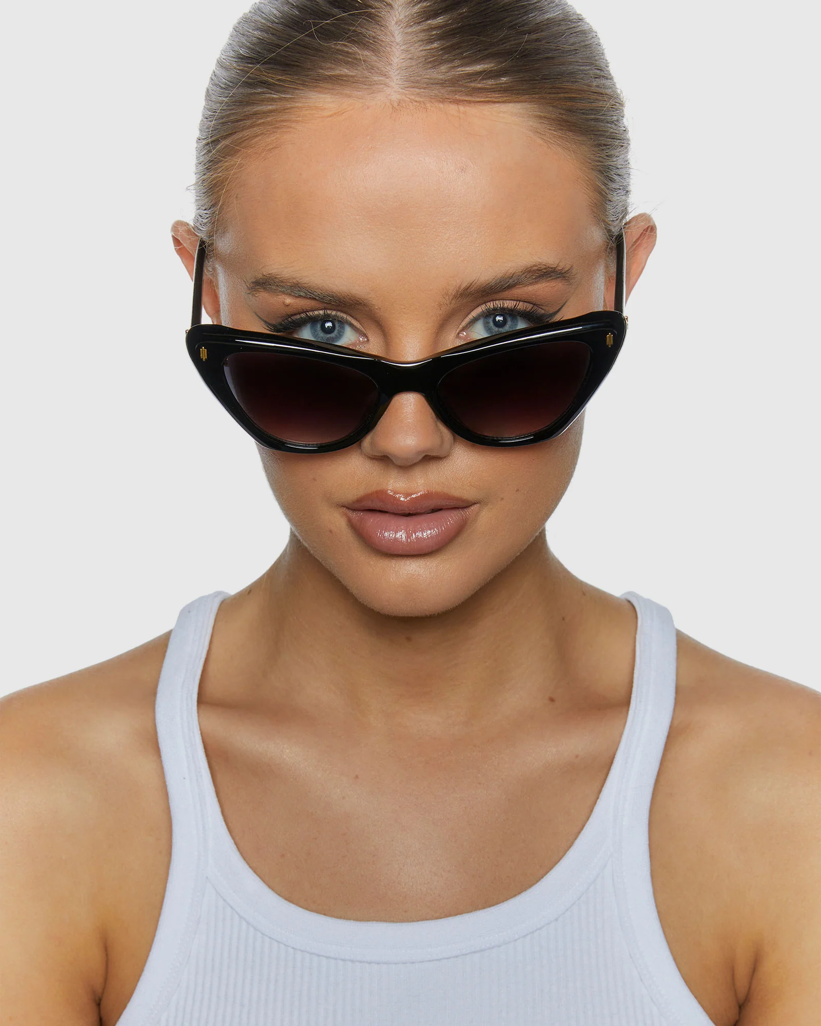 Shelly Sunglasses - Image 3