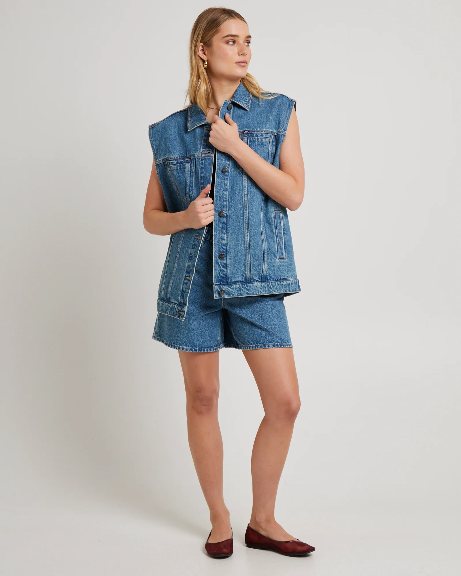 Signature Freya Oversized Denim Vest - Image 4