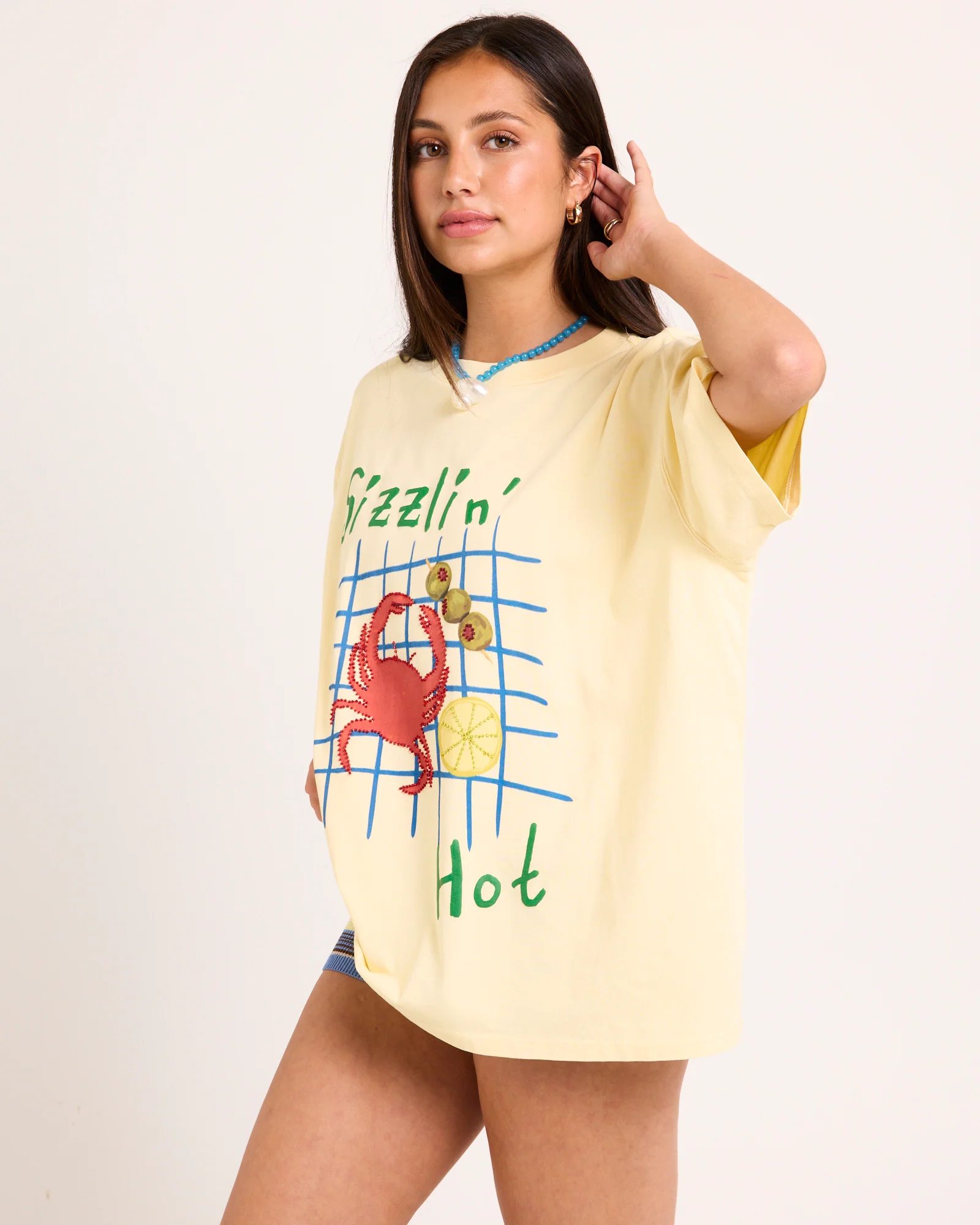 Sizzli'N Hot Oversized T-Shirt - Image 5