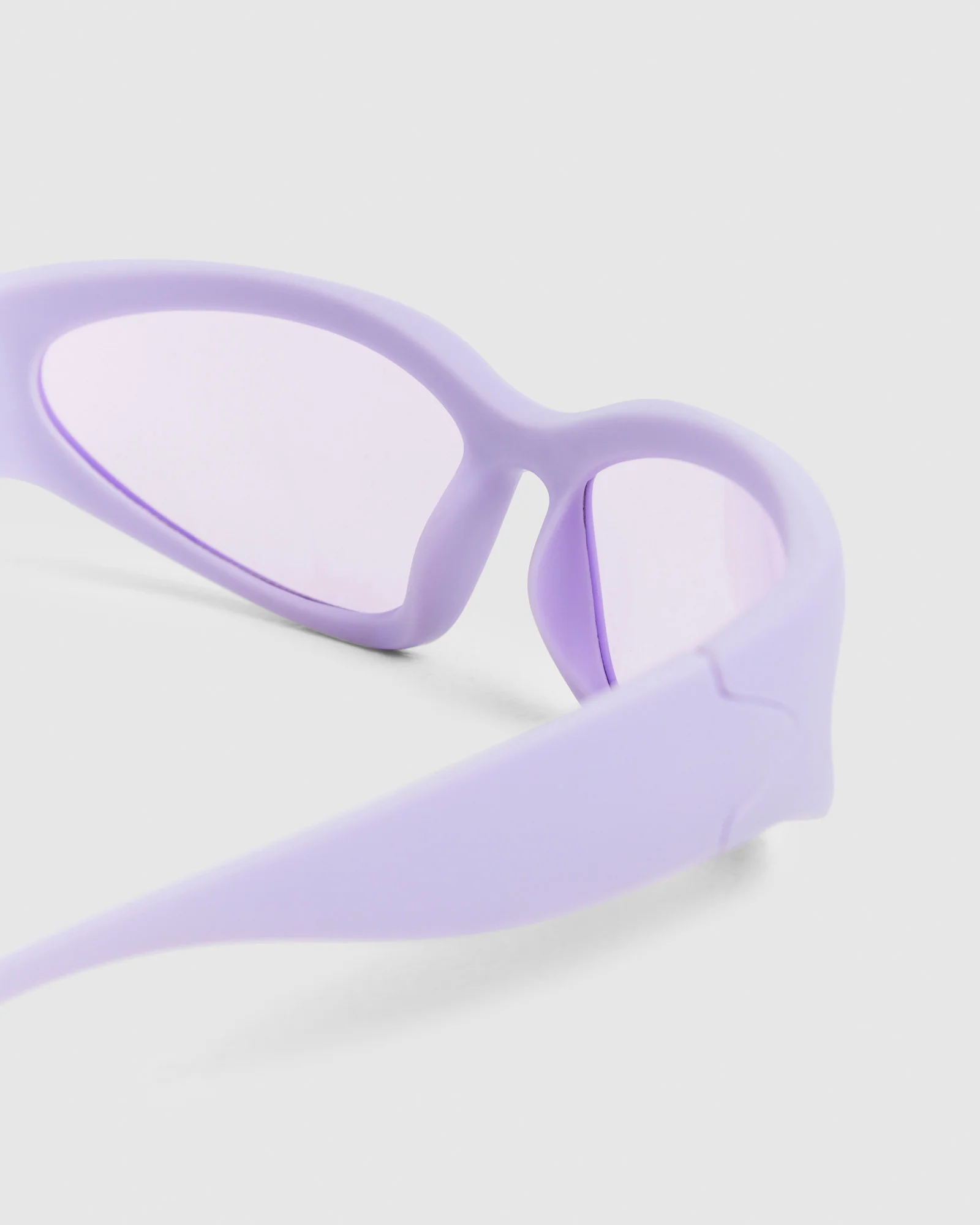 Sleek Sunglasses Purple - Image 5