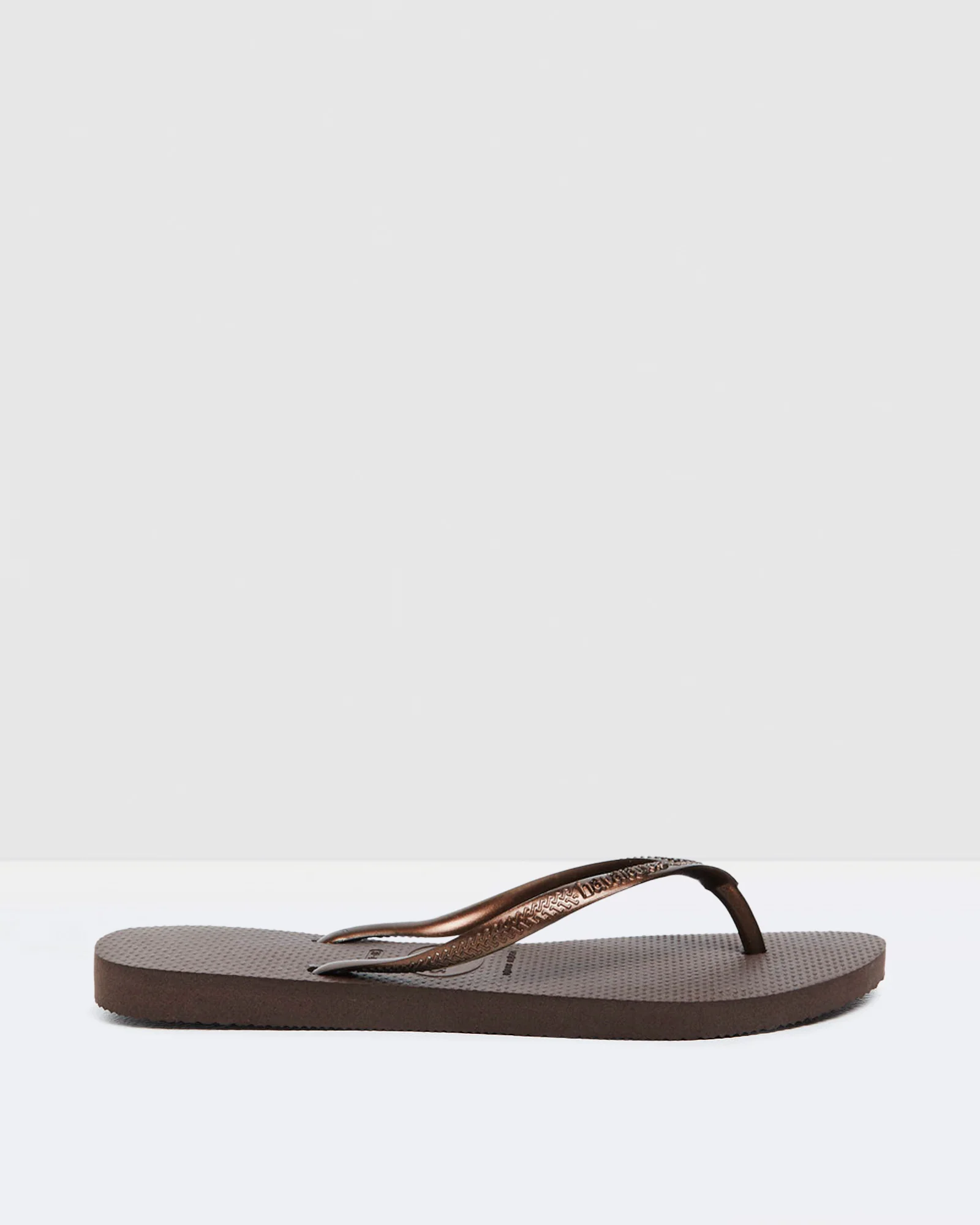 Slim Thongs Metallic Dark Brown - Image 2