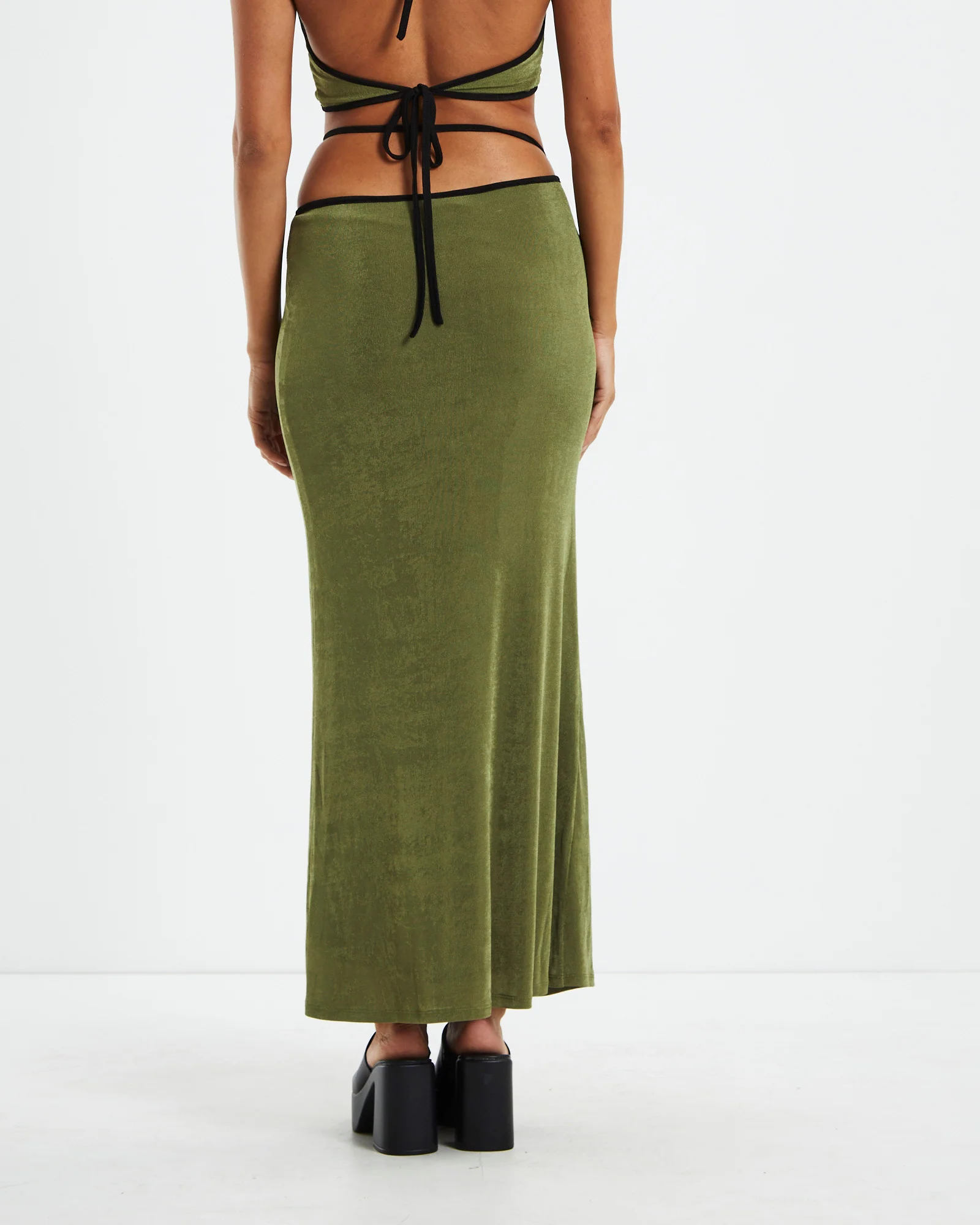 Slinky Keyhole Maxi Skirt Green - Image 2