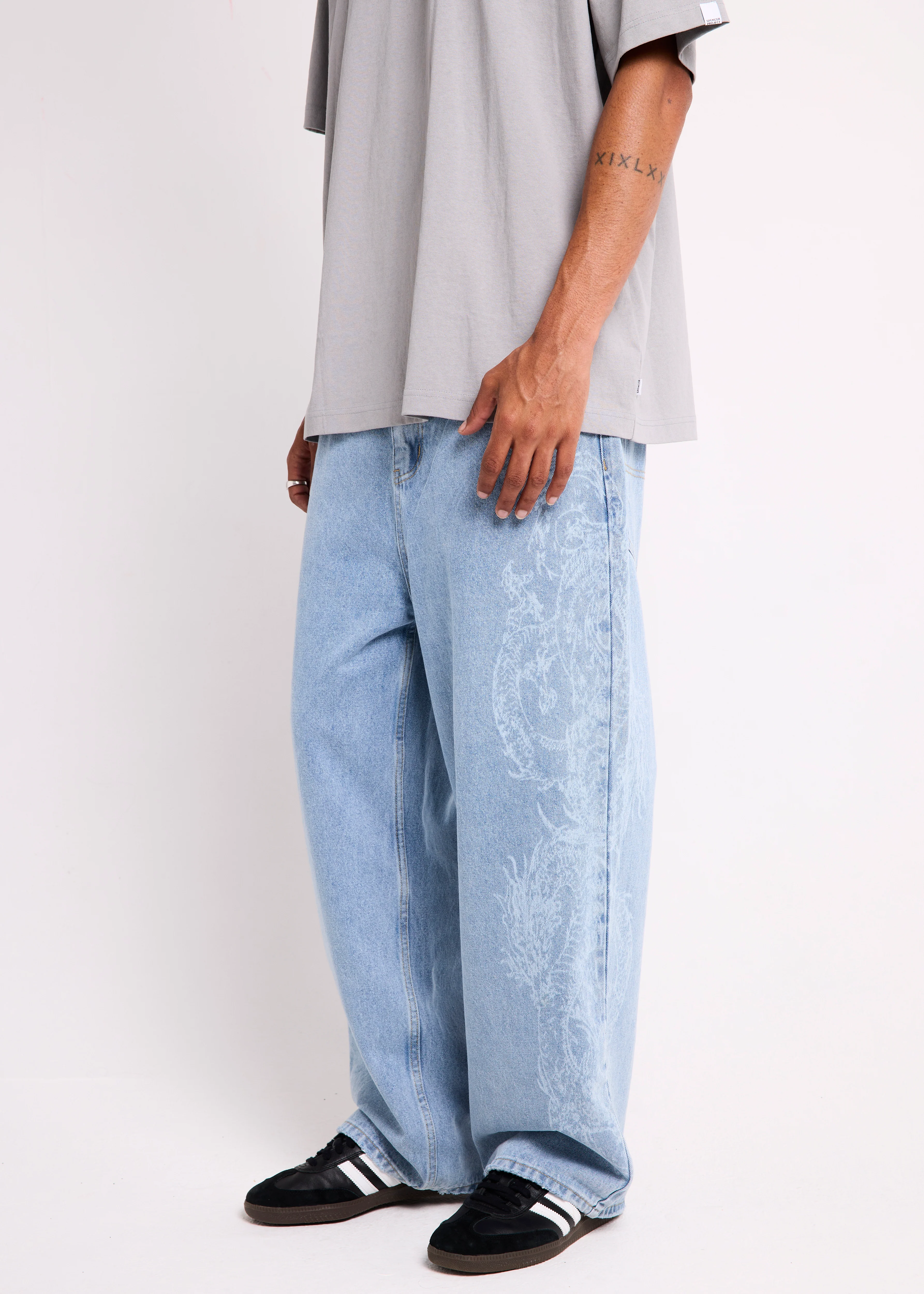 Sliver Denim Jeans - Image 4