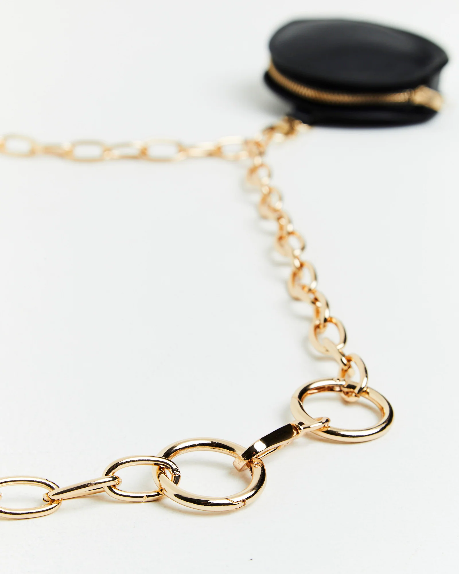 Sloane Chain Pocket Belt Gold - Image 2
