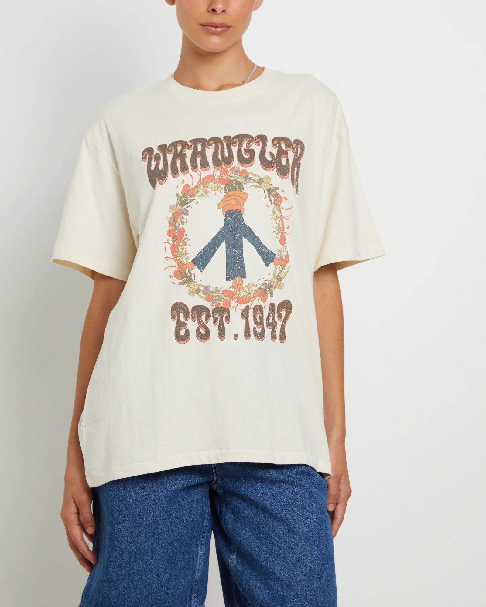 Slouch Short Sleeve T-Shirt in Botanical Love - Image 5