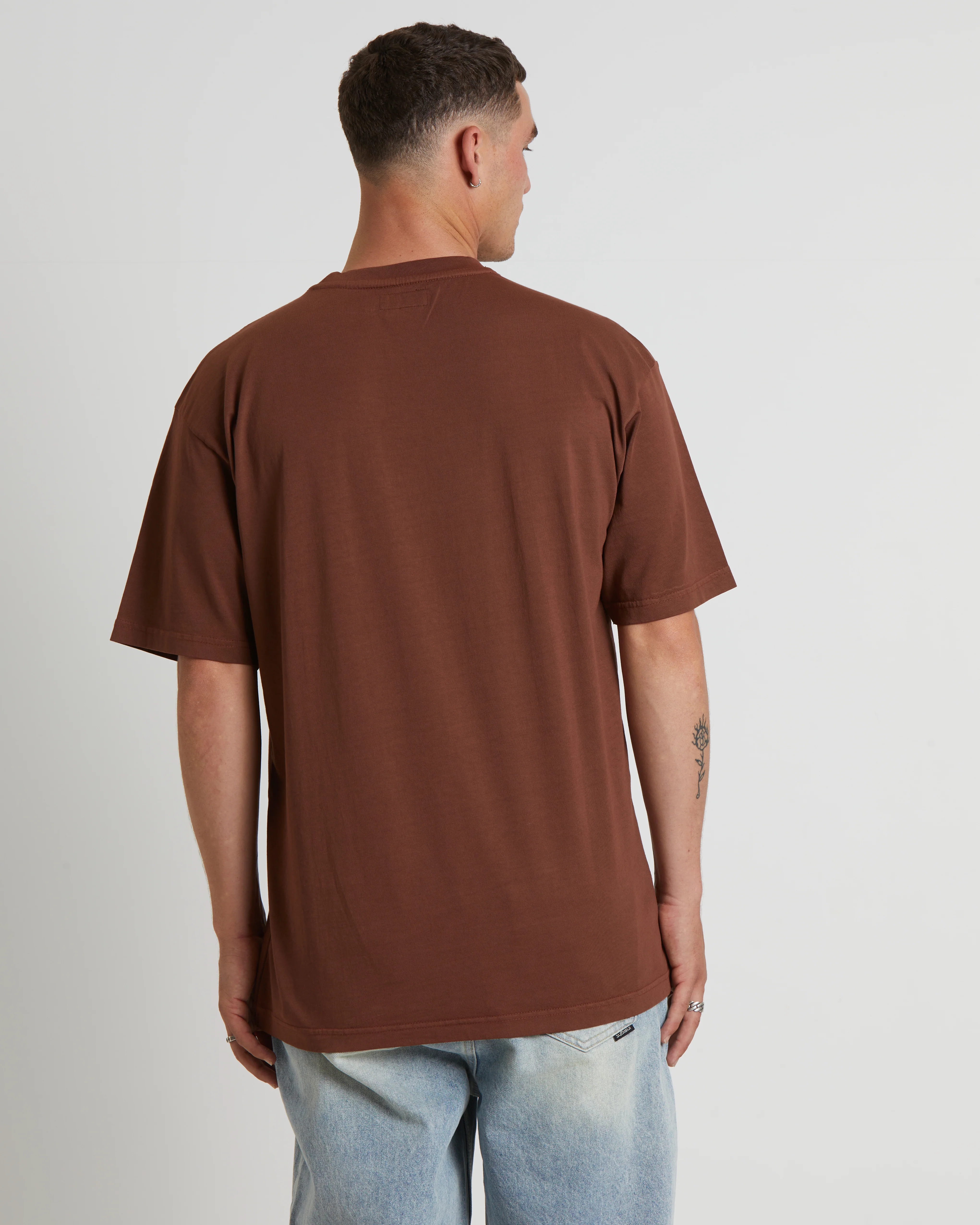 Smiley Guide T-Shirt in Acron - Image 2