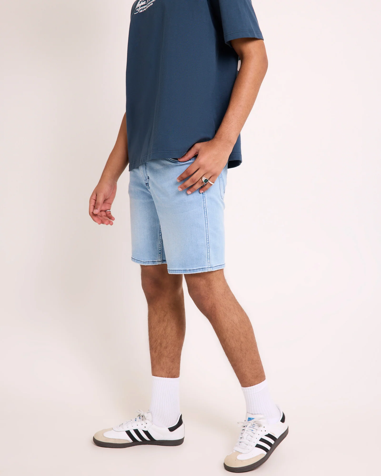 Smith Slim Shorts - Image 3