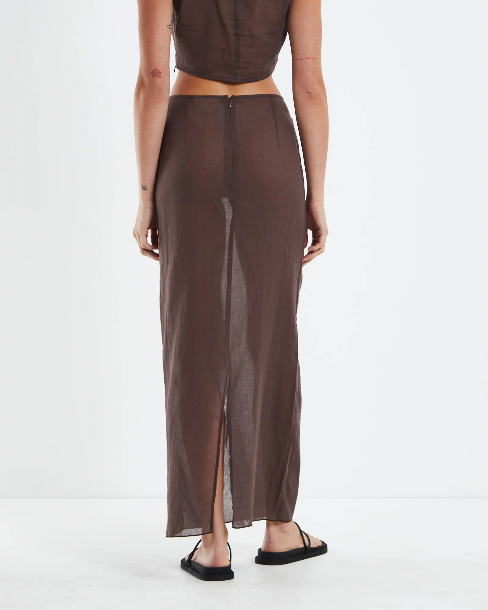 Solana Gather Front Midi Skirt Brown - Image 2