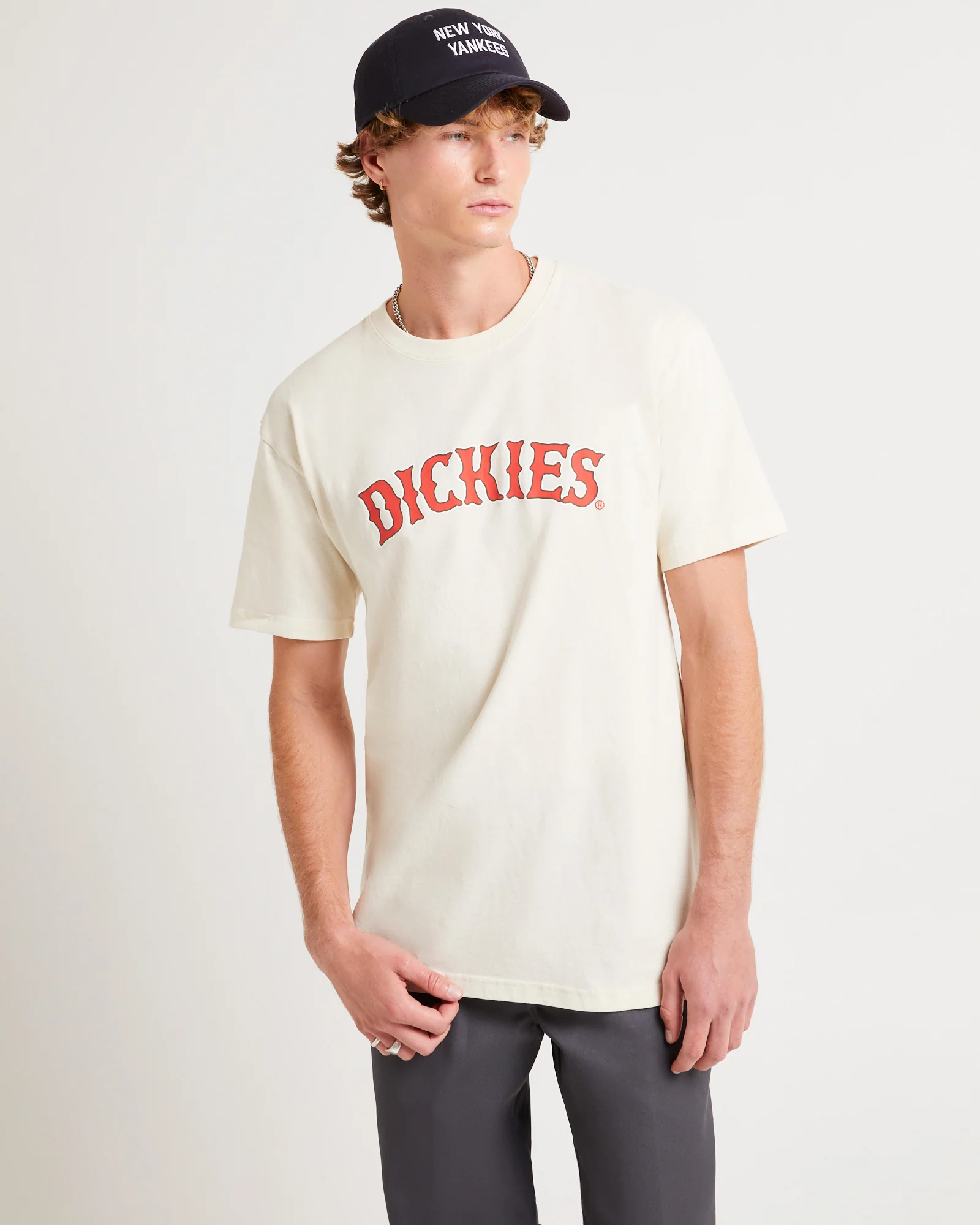 Dickies Old Saloon T-Shirt - Image 3
