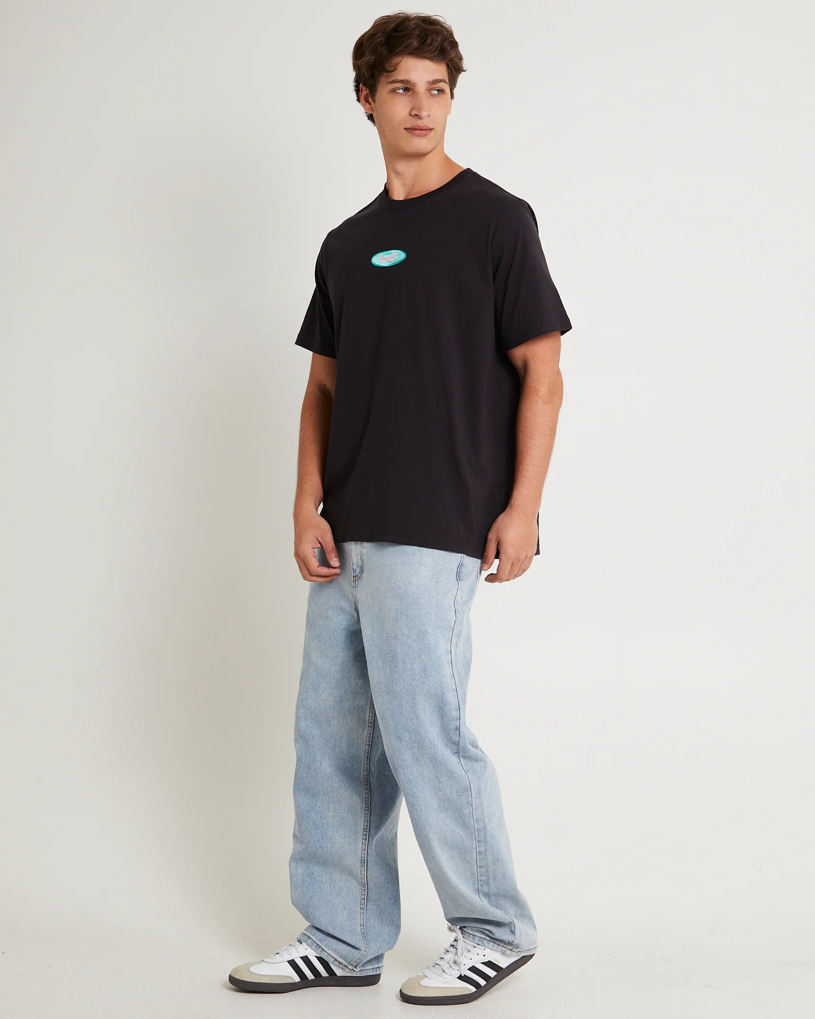 Short Sleeve Graphic T-Shirt - Image 4