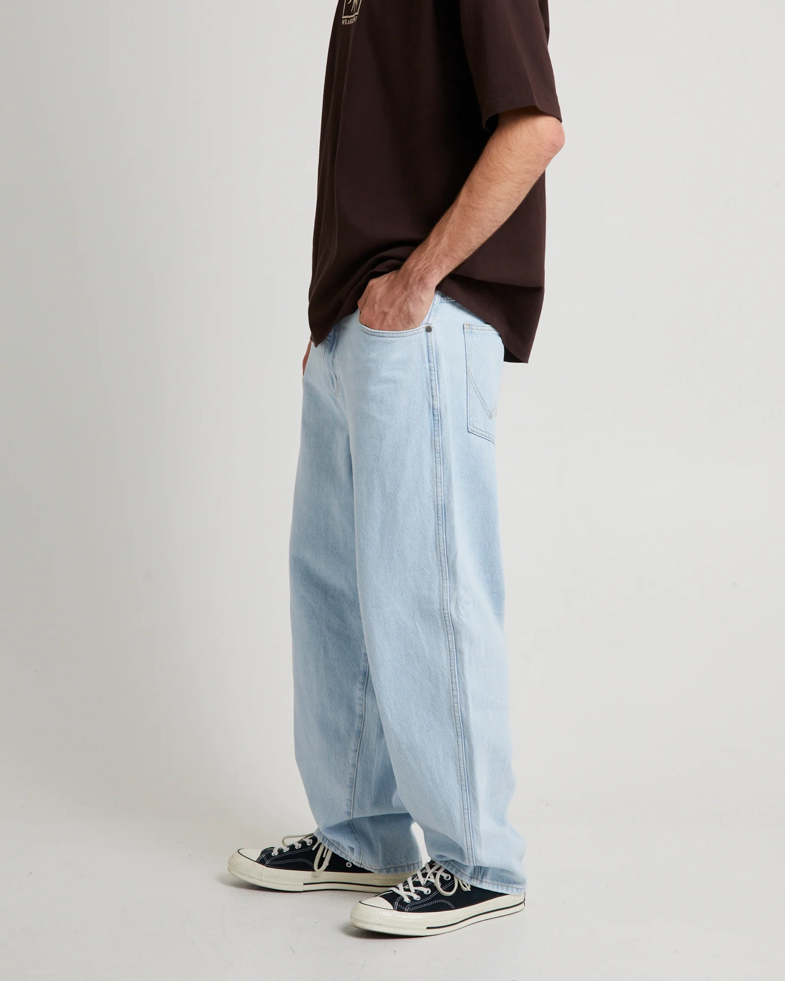 ST-Shirtzy Relaxed Denim Jeans - Image 4