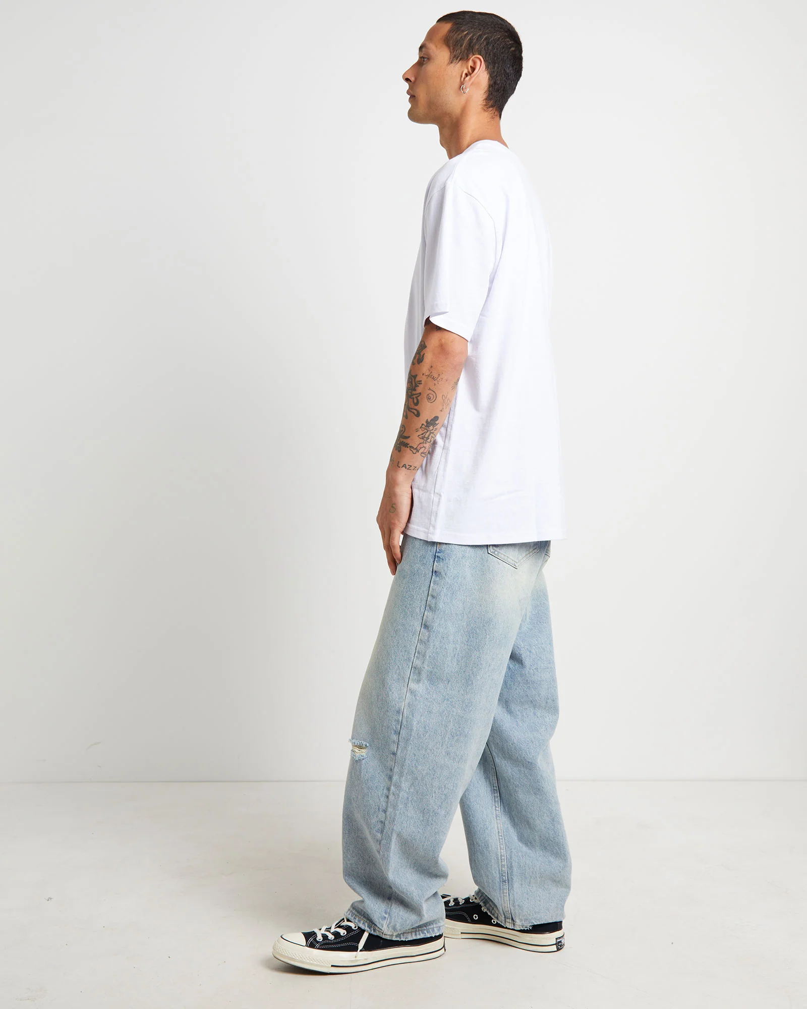 Still Life Short Sleeve T-Shirt in White - Image 4
