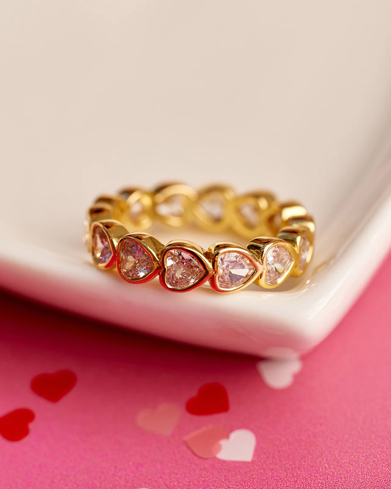 Stone Heart Band Gold Ring - Image 2