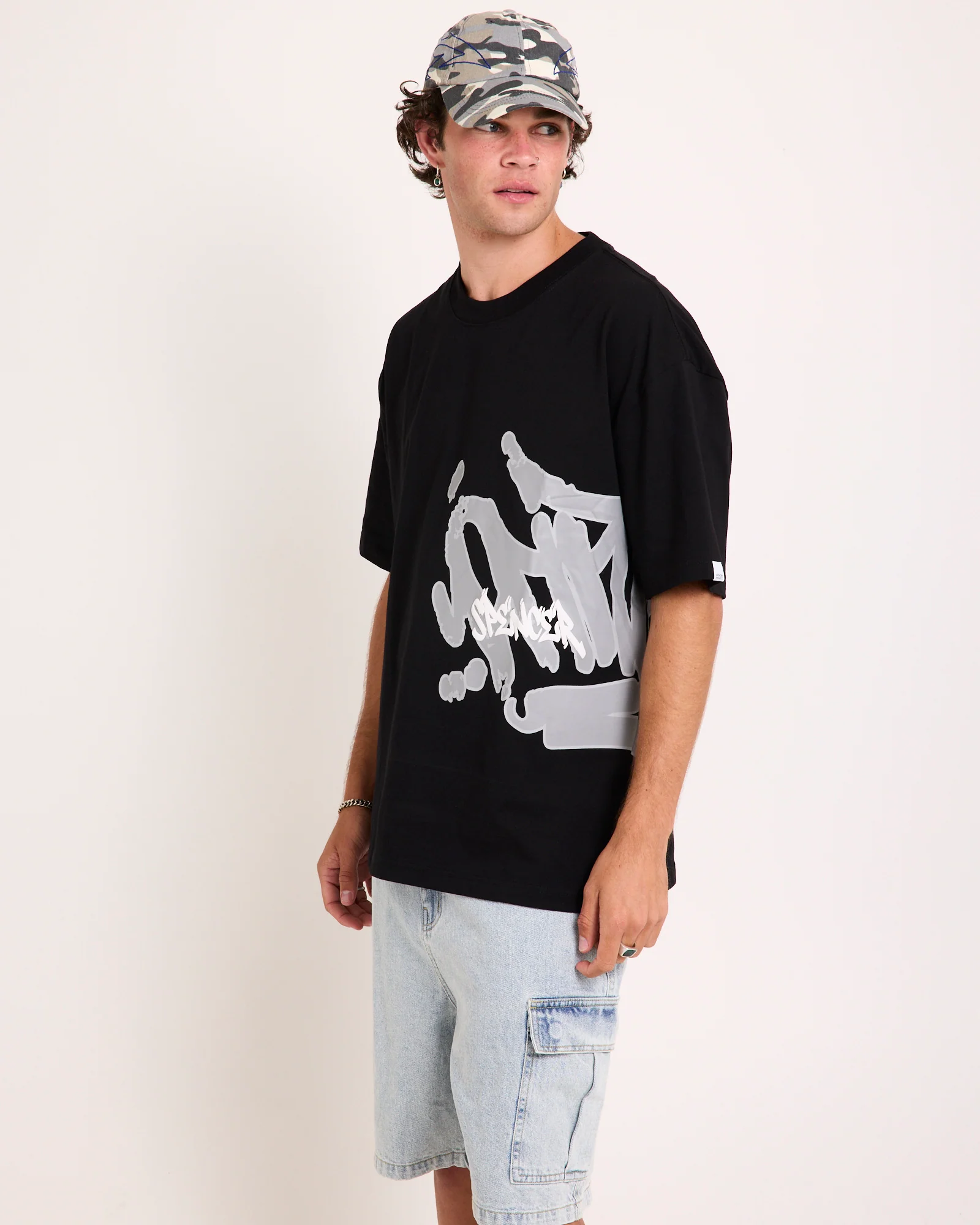 Street Tagger T-Shirt - Image 5