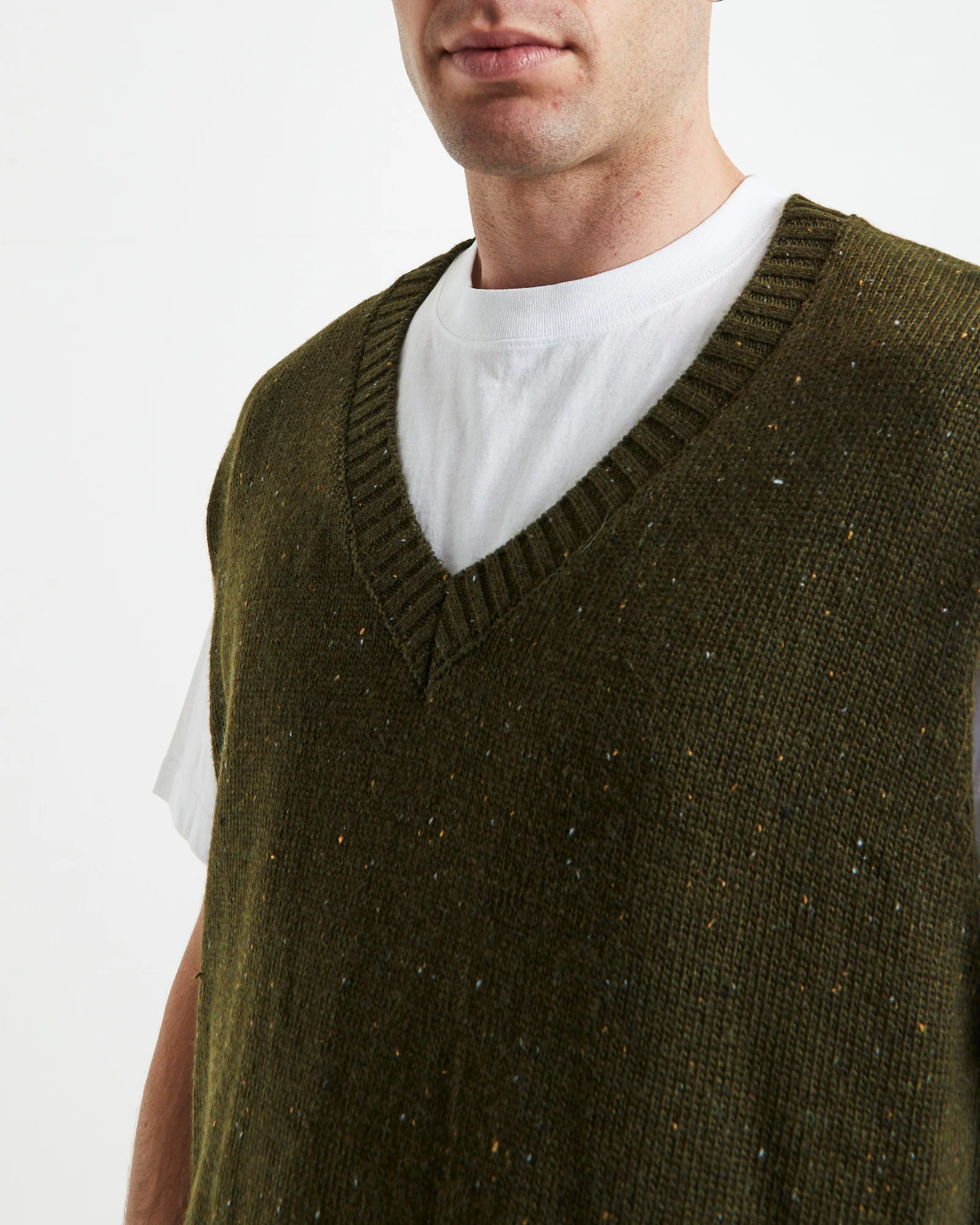 Sunday Knitted Box Vest Olive - Image 6
