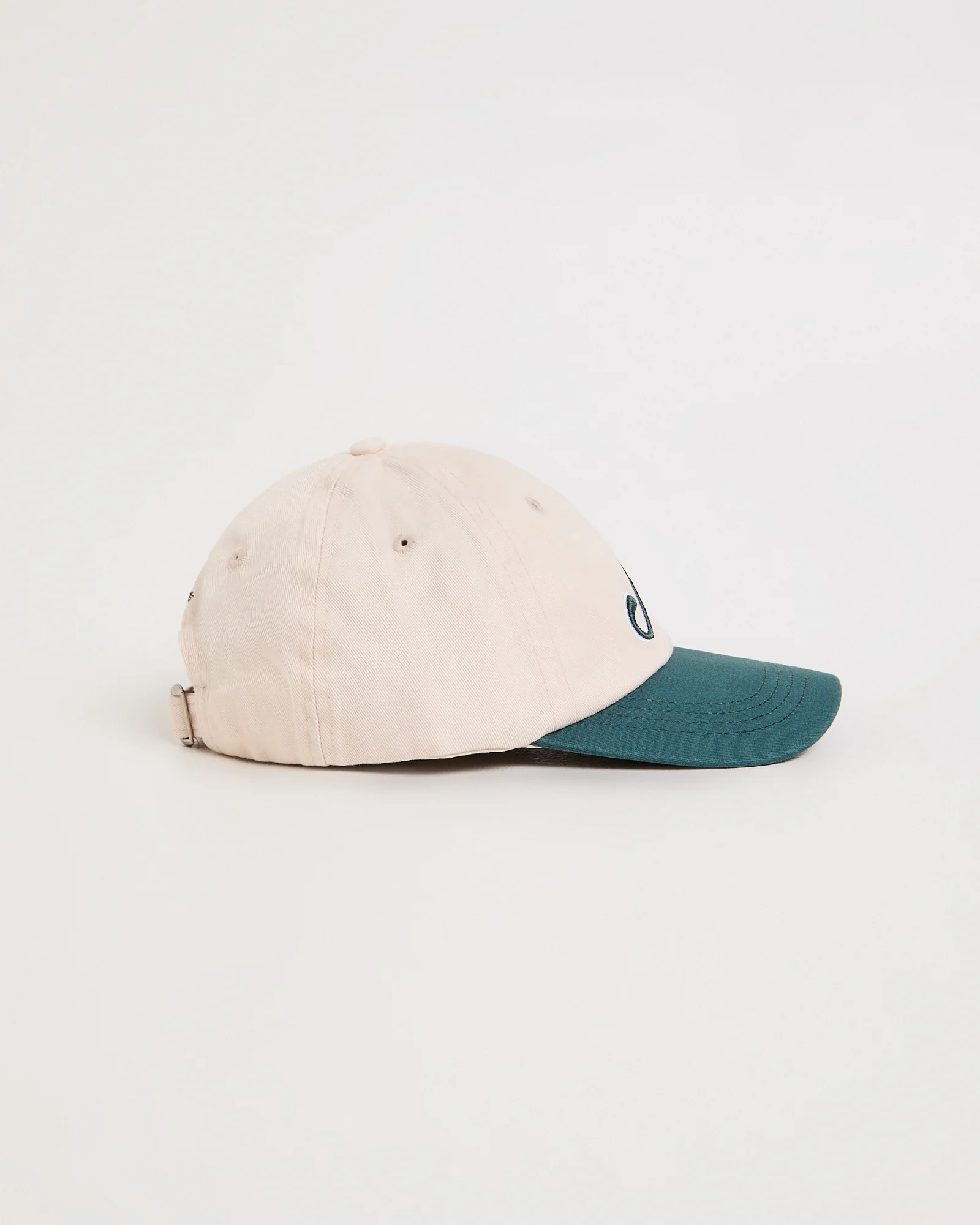 Swash Contrast Cap - Image 3