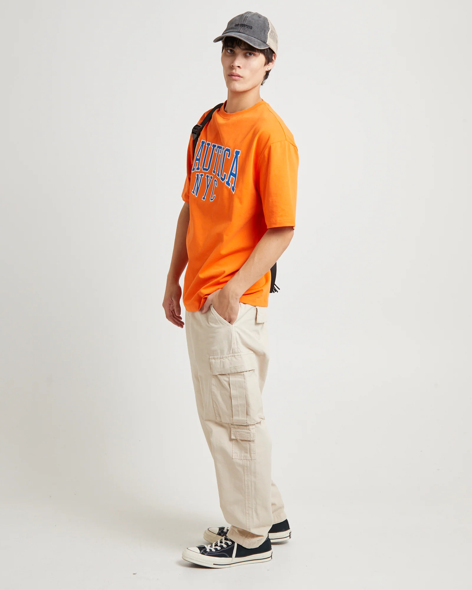 Taconia Heavyweight T-Shirt - Image 4