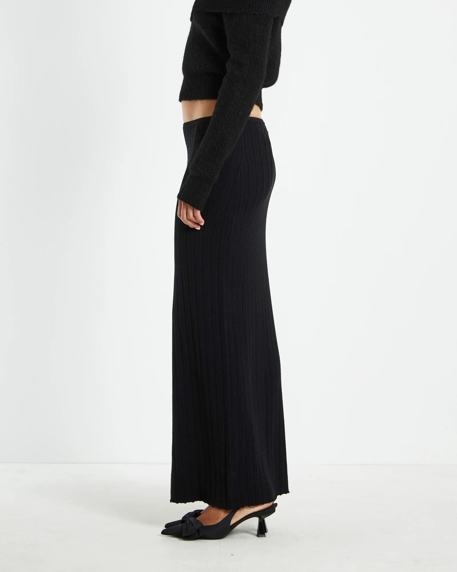 Tayla Texture Knit Midi Skirt Black - Image 4