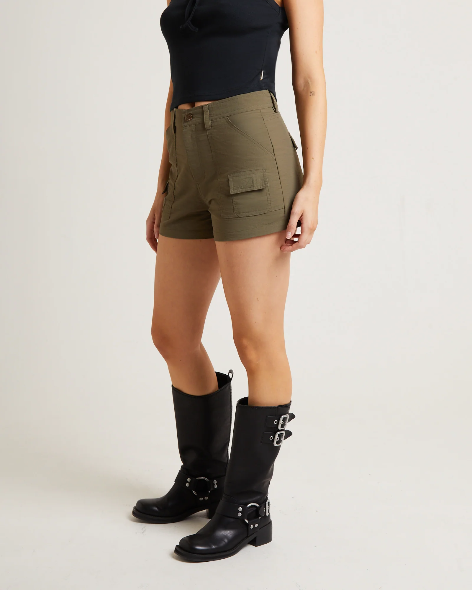 Tech Cargo Shorts in Khaki - Image 4