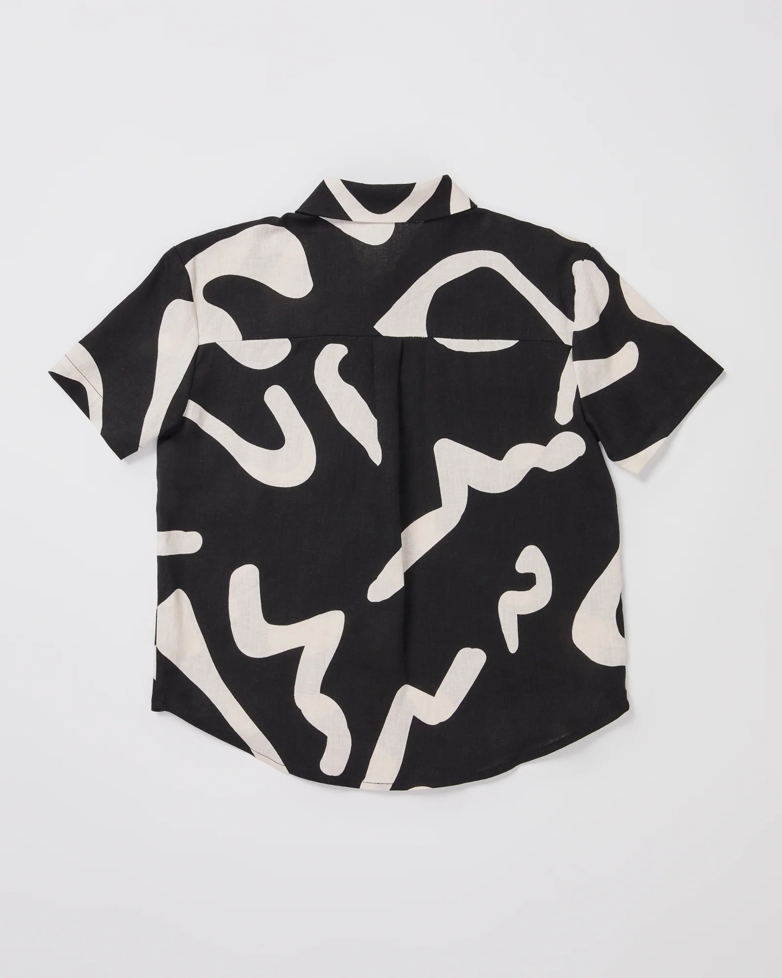 Teen Girls Charlie Swirl Short Sleeve Shirt in Black - Image 2
