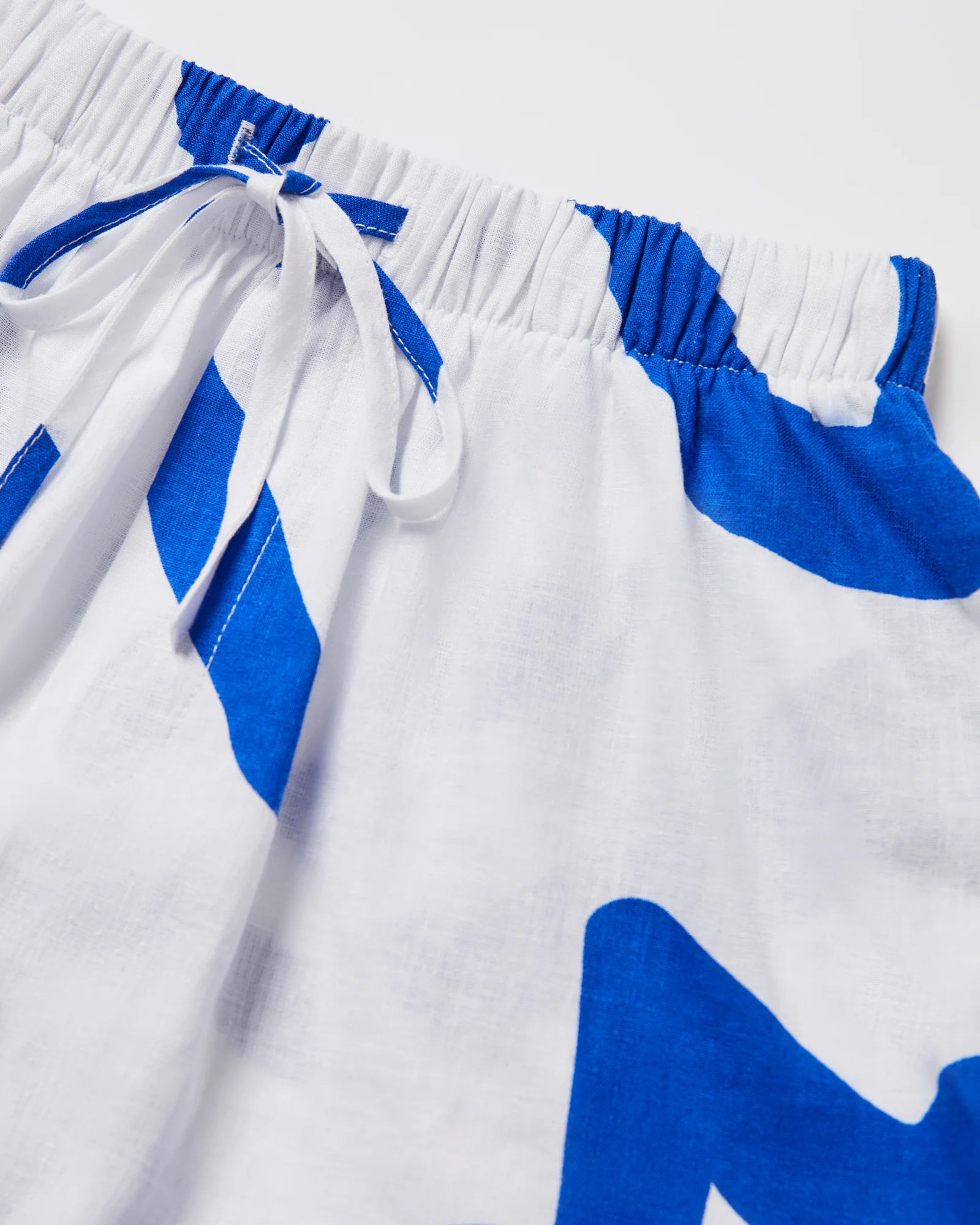 Teen Girls Charlie Swirl Shorts - Image 3