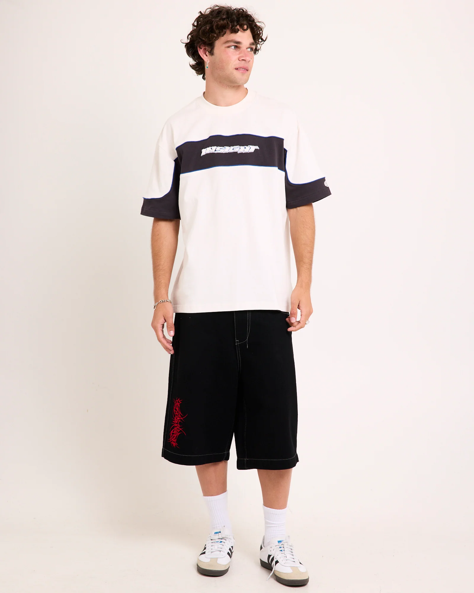 Teken Jorts - Image 3