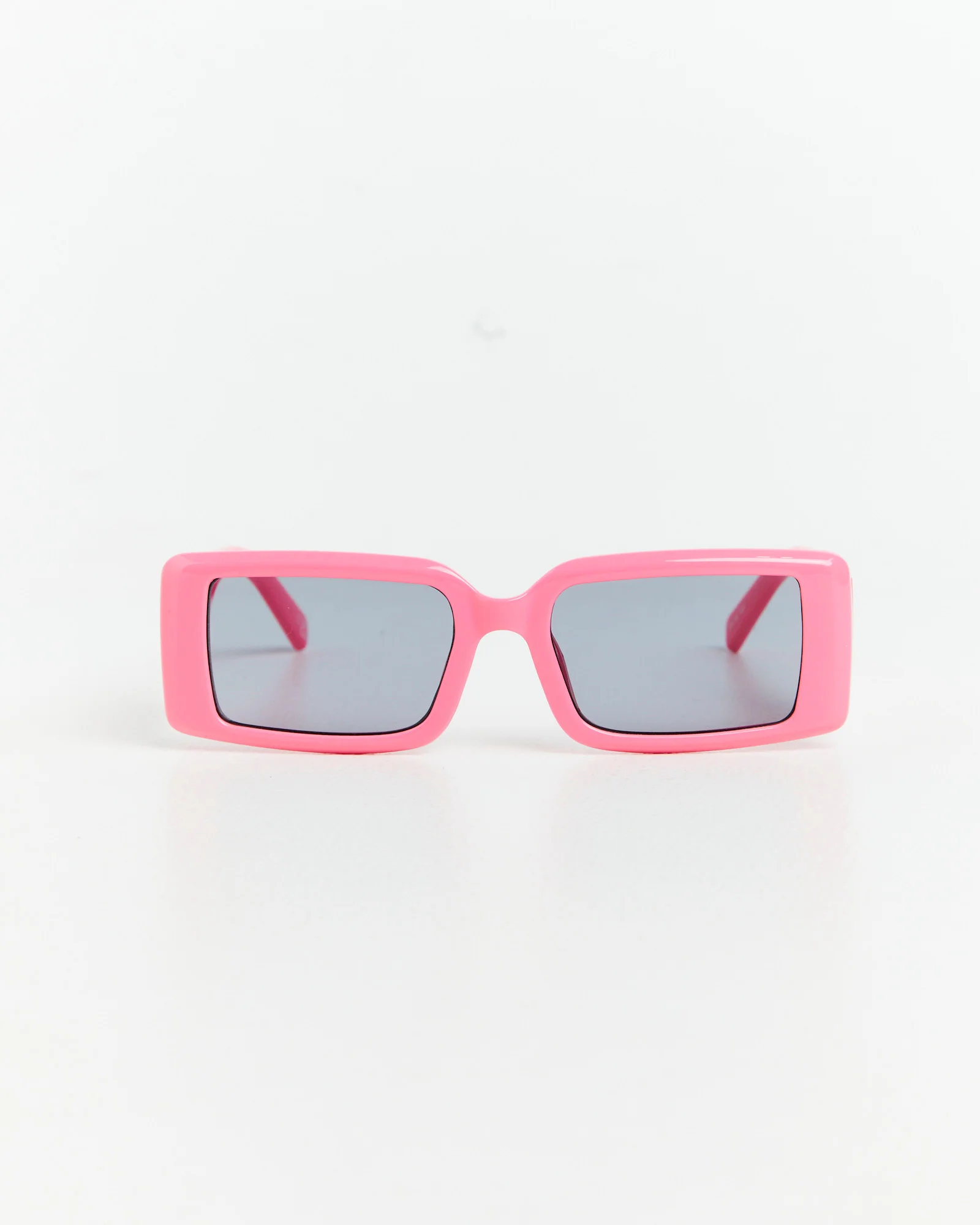 The Impeccable Solid Sunglasses Bubblegum Pink/Smoke Mono - Image 2