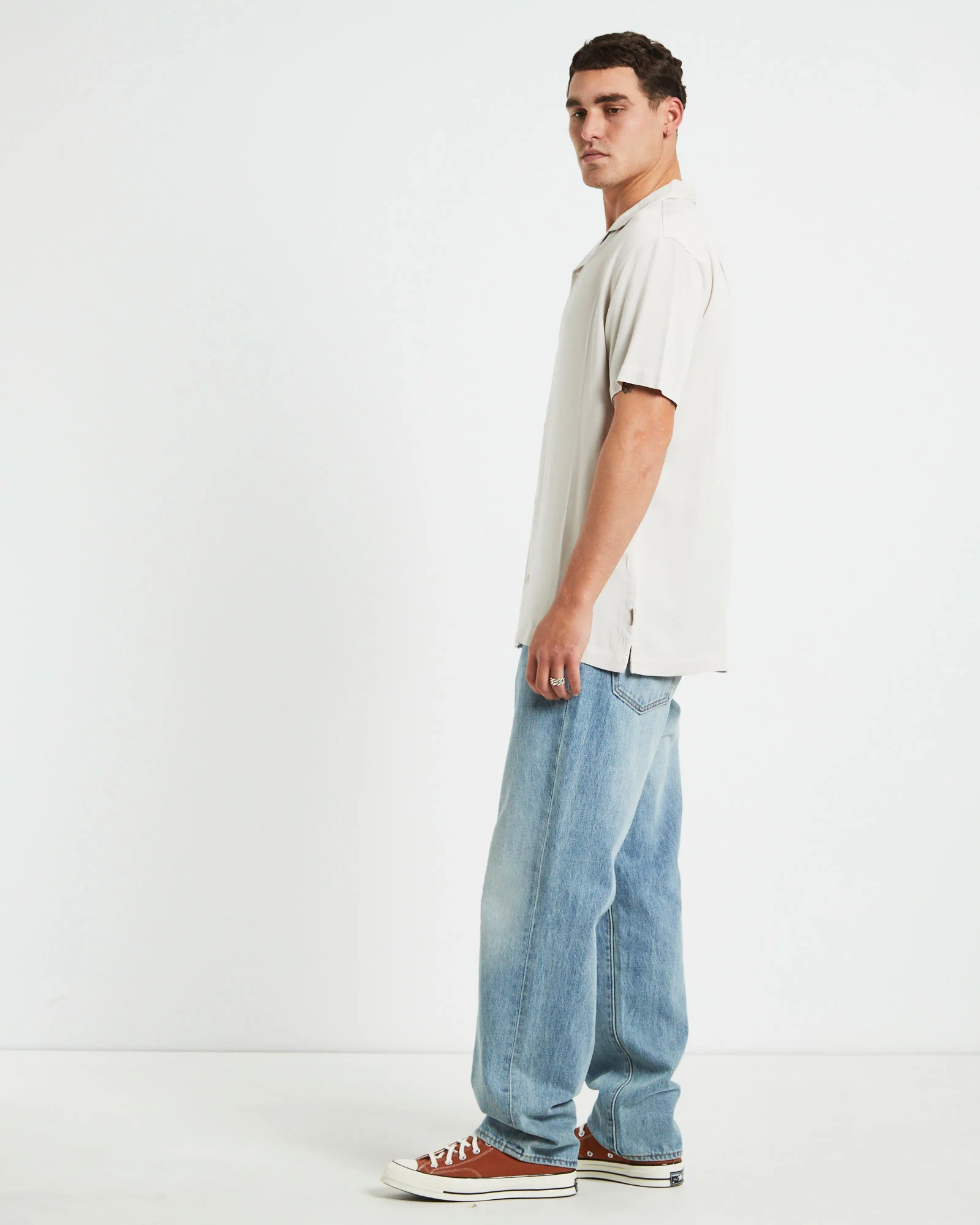 The Reckoner Short Sleeve Shirt Stone - Image 4