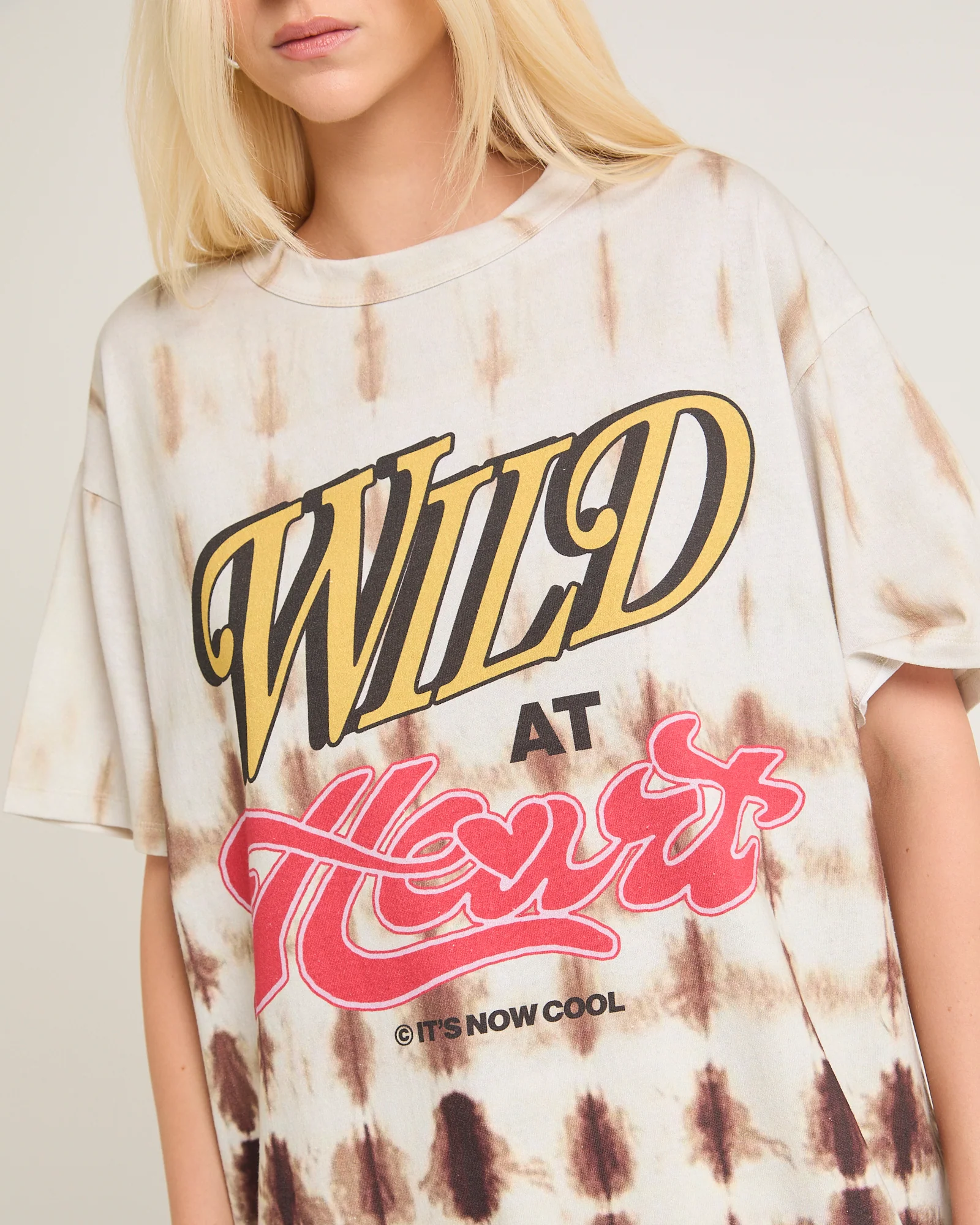The Signature Short Sleeve T-Shirt - Image 5